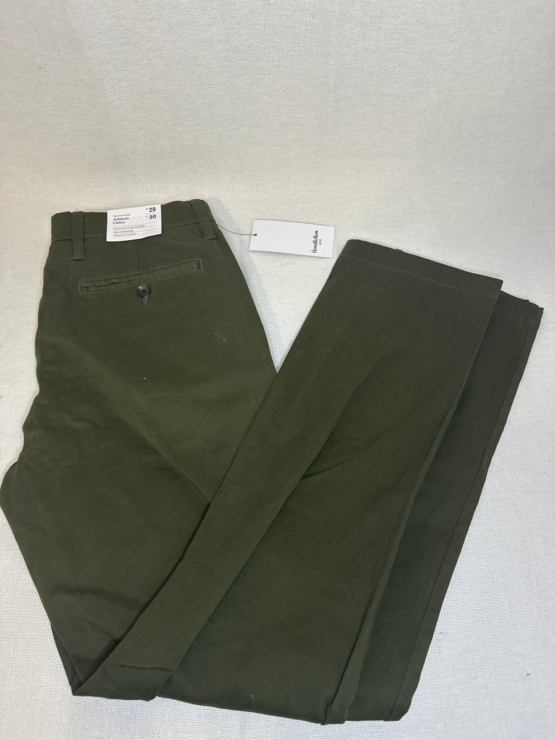 Goodfellow &amp; Co. Men’s Slim Fit Chino Pants – Olive Green (Size 29x30)
