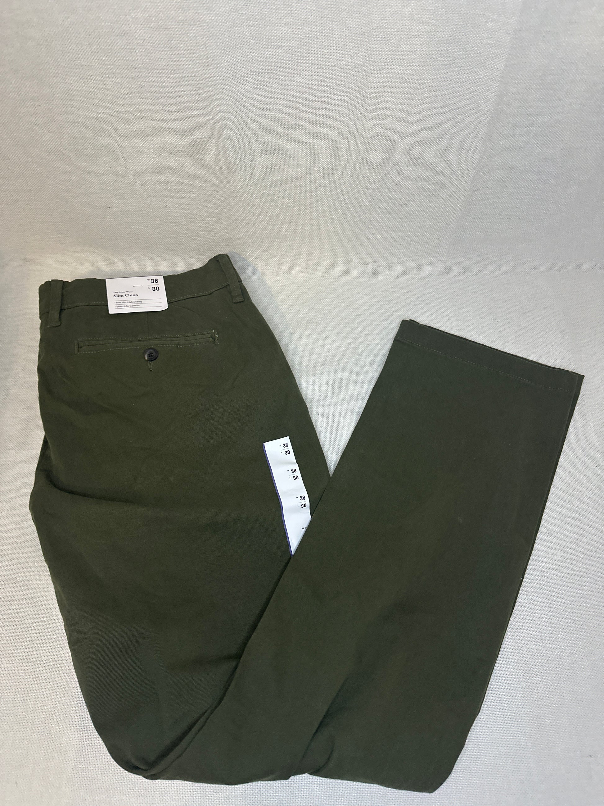 Goodfellow &amp; Co. Men’s Slim Fit Chino Pants – Olive Green (Size 36x30)