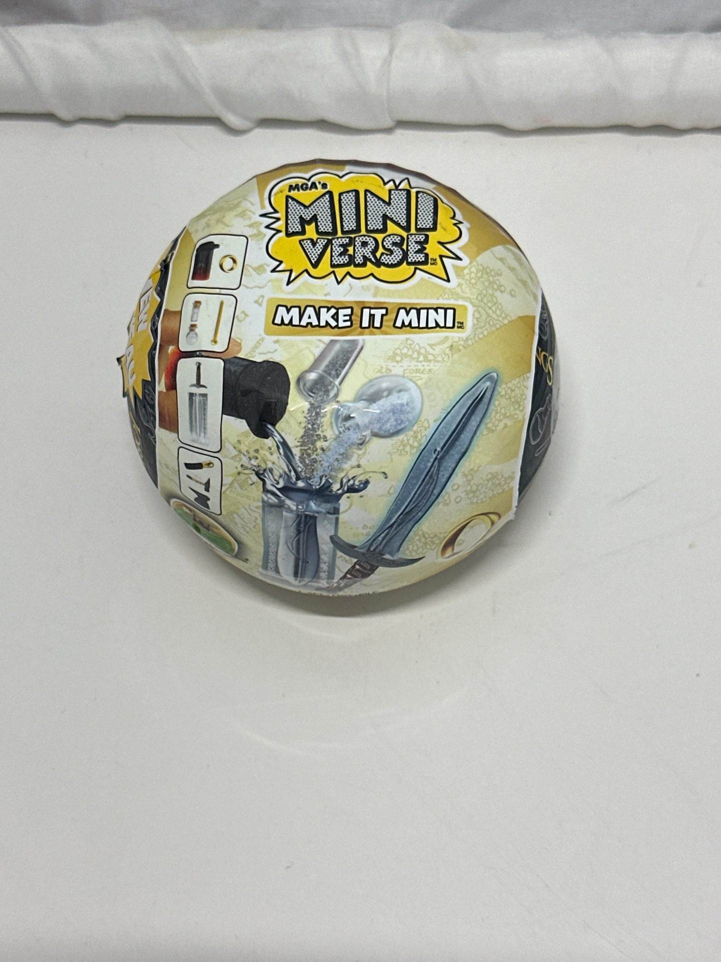 MGA’s Miniverse Make It Mini – The Lord of the Rings Mystery Ball