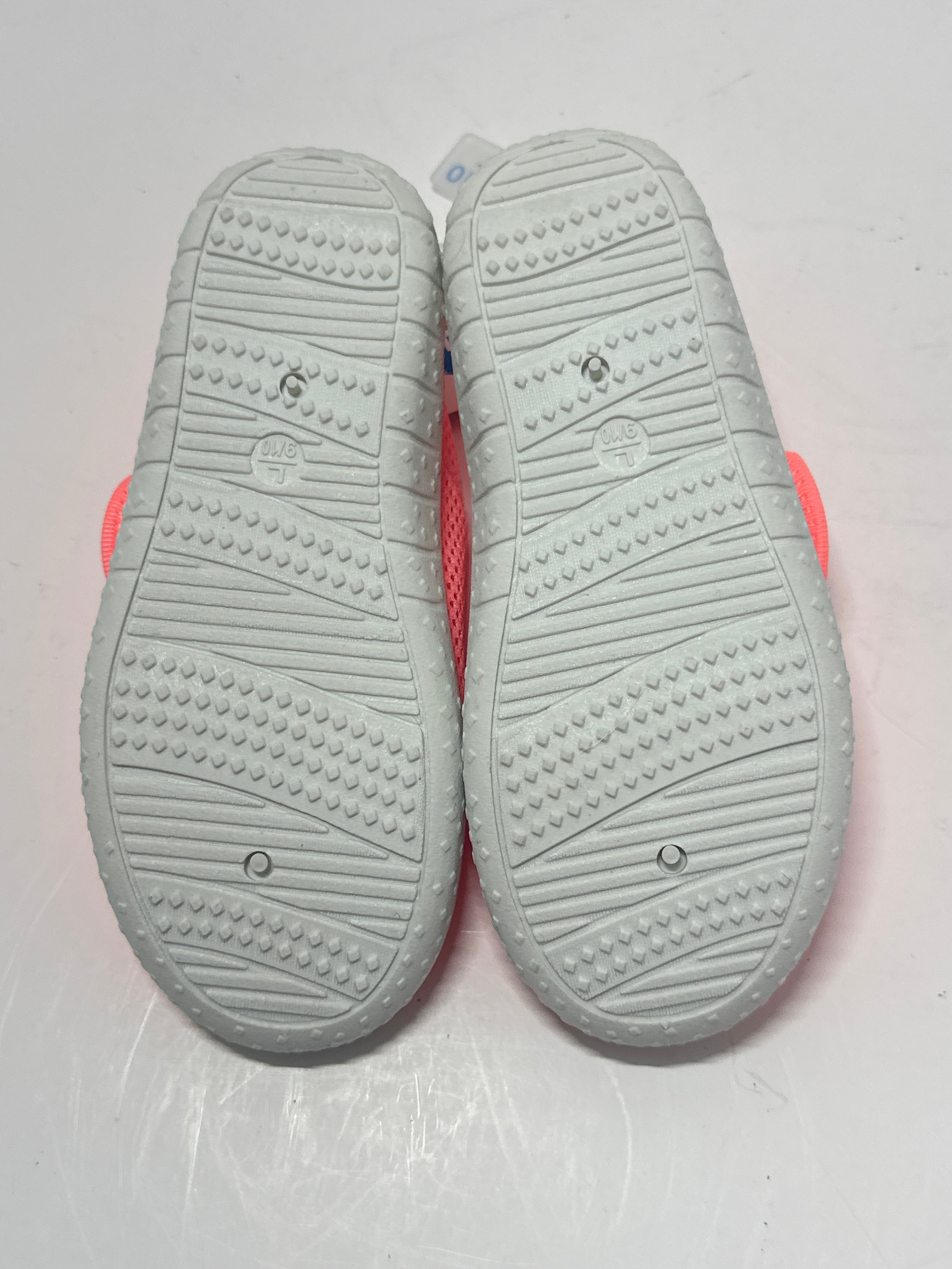 Cat & Jack Girls Pink Water Shoes Hook Loop Closure Size 9/10 Large