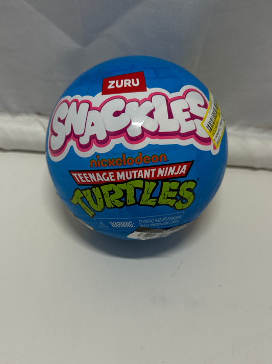 ZURU Snackles Teenage Mutant Ninja Turtles Mystery Plush Surprise Ball