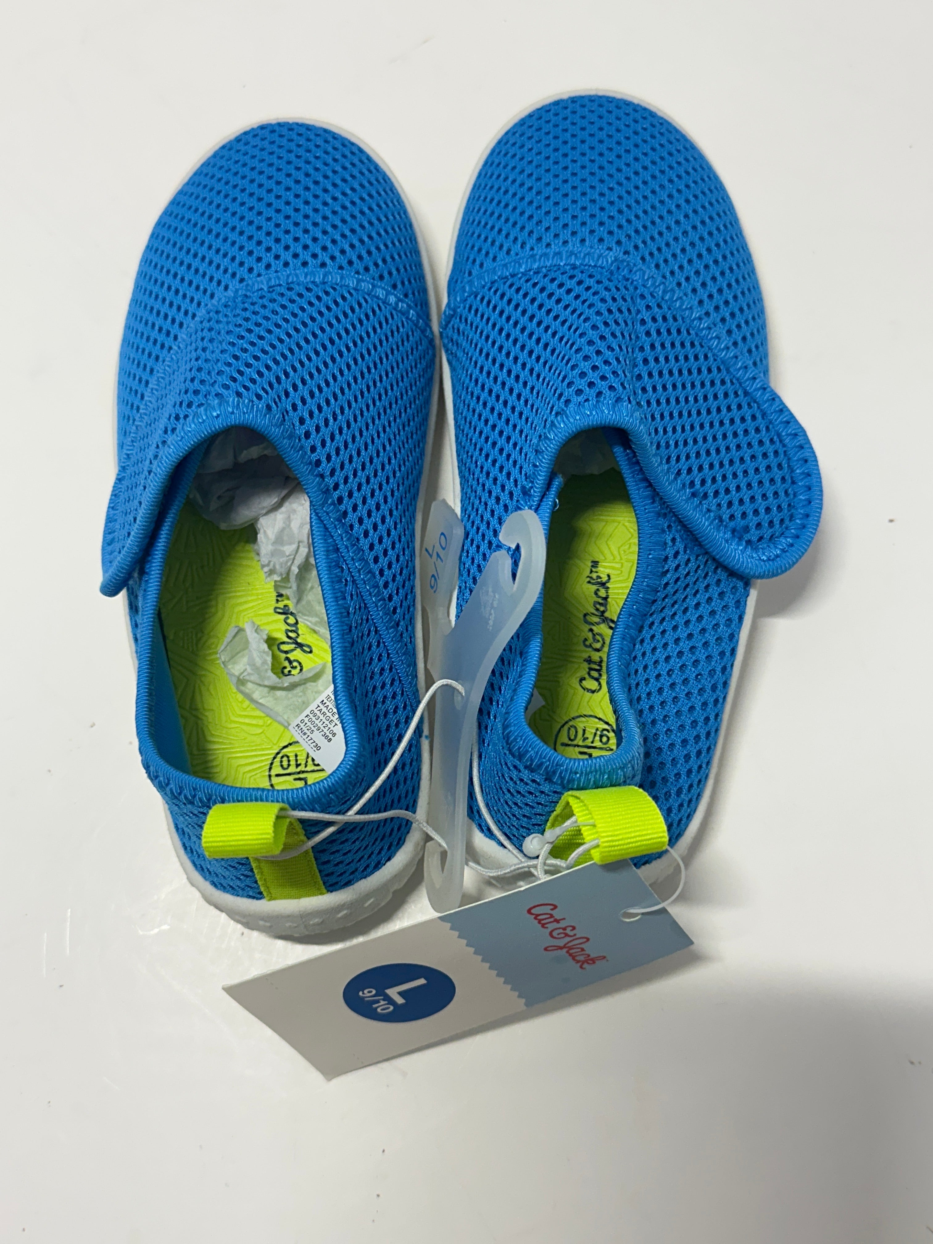 Cat & Jack Toddler Water Shoes Blue Size L 9/10 Lightweight Slip On