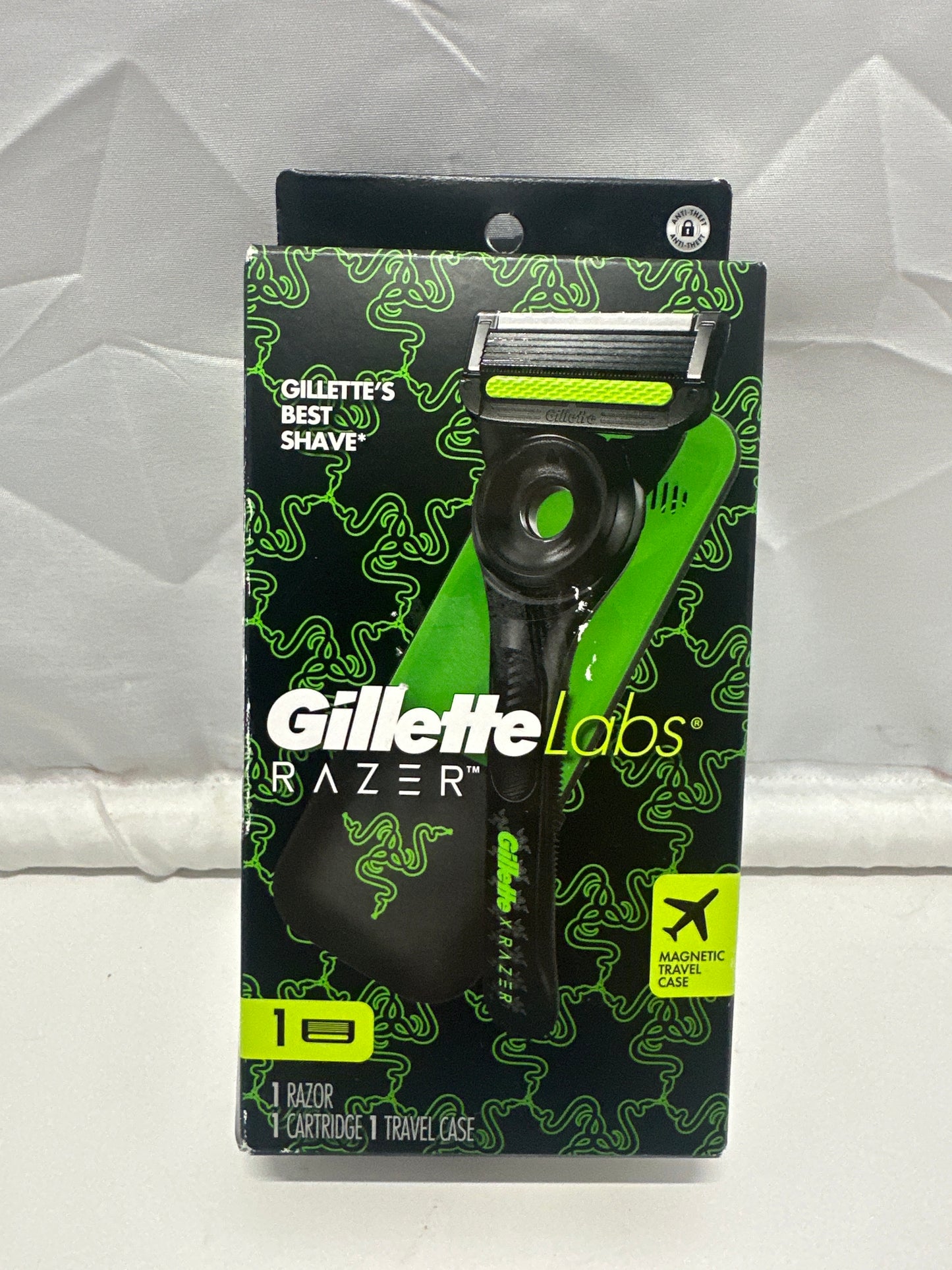 GilletteLabs RAZER Razor Handle 1 Cartridge Travel Case Black Green