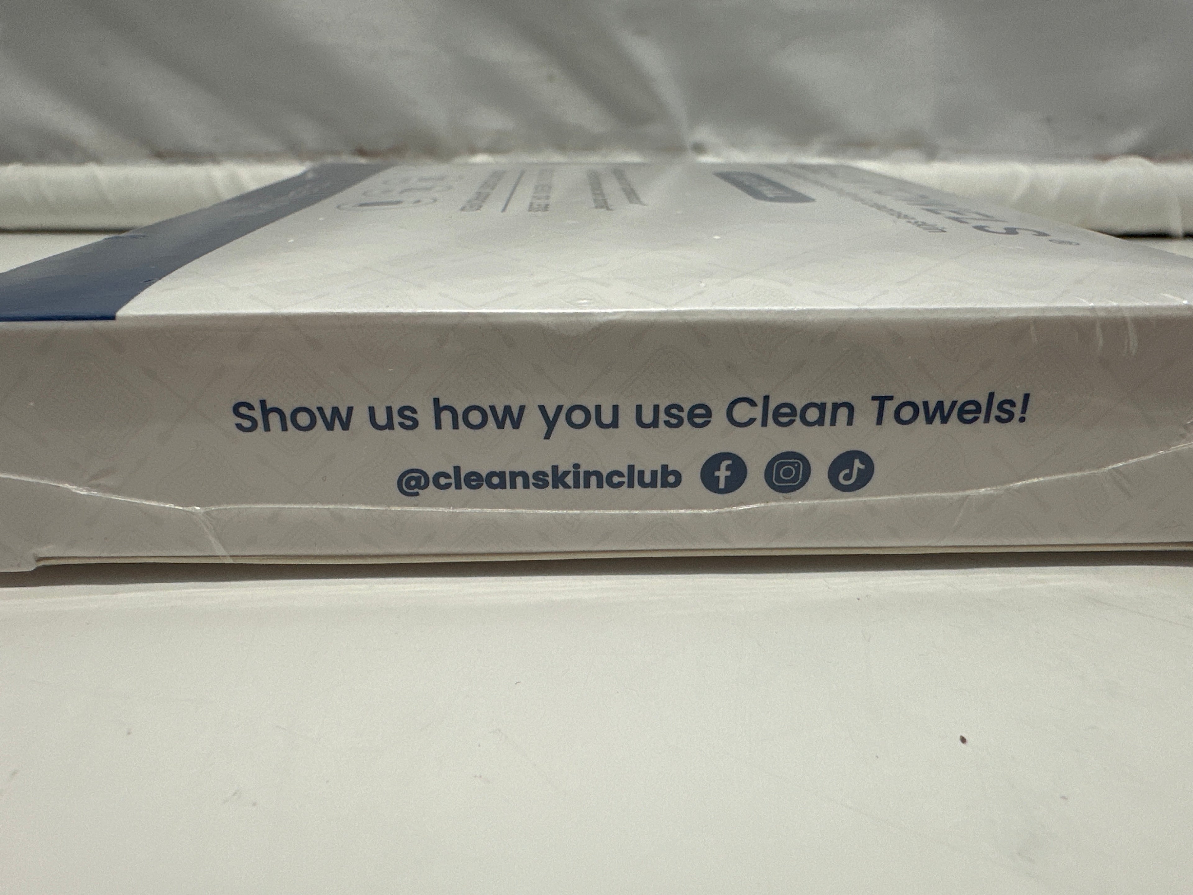 Clean Skin Club Clean Towels Original XL Face Towels 10 Count