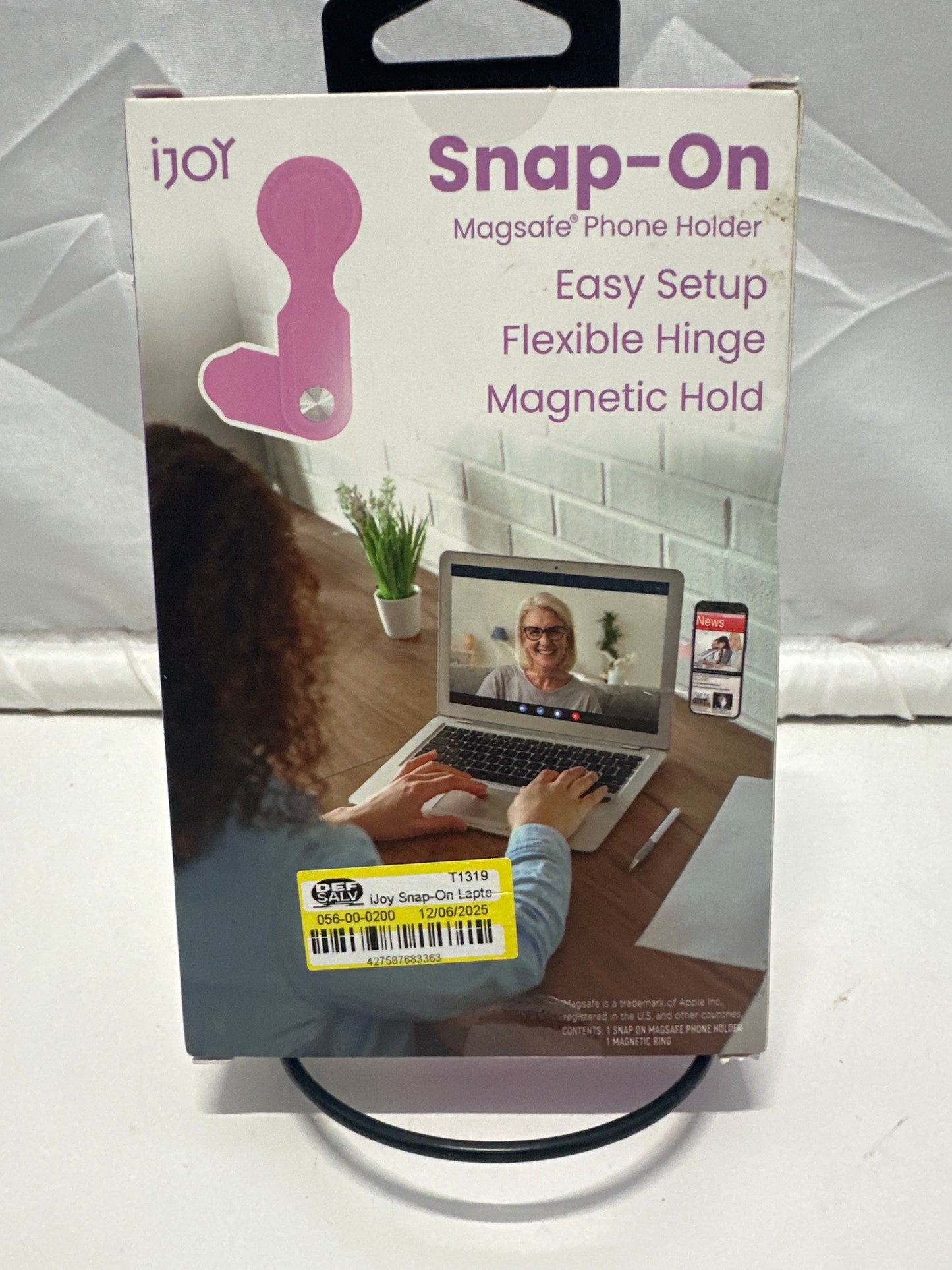 iJOY Snap-On MagSafe Phone Holder Pink Magnetic Mount
