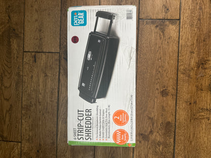 Pen+Gear 6-Sheet Strip Cut Credit Card & Paper Shredder, Black