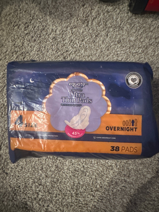 Equate Overnight Ultra Thin Pads with Wings, Size 4, Overnight Protection (38 Count)