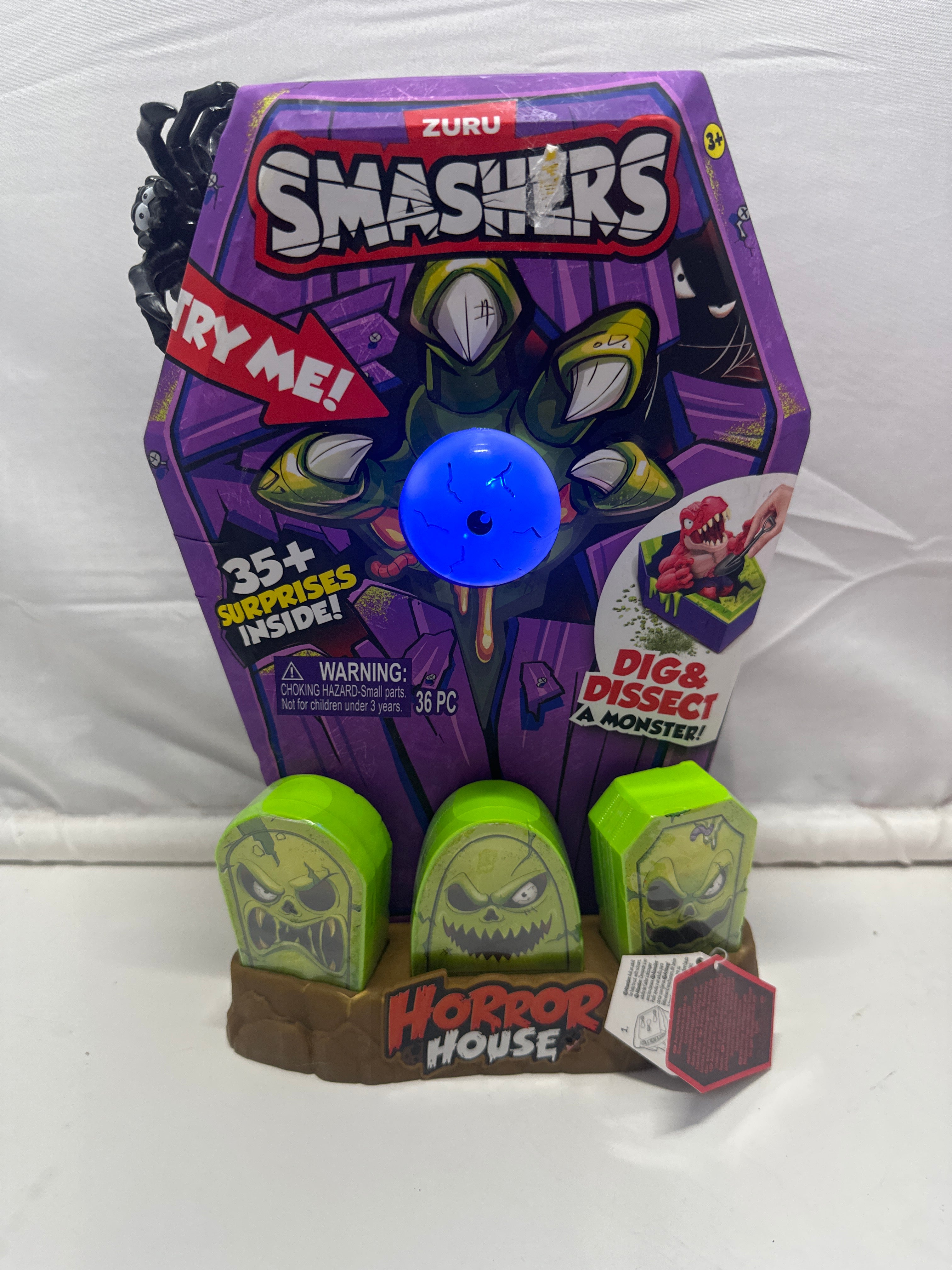 ZURU Smashers Horror House Monster Dig & Build Surprise Toy 35+ Pieces