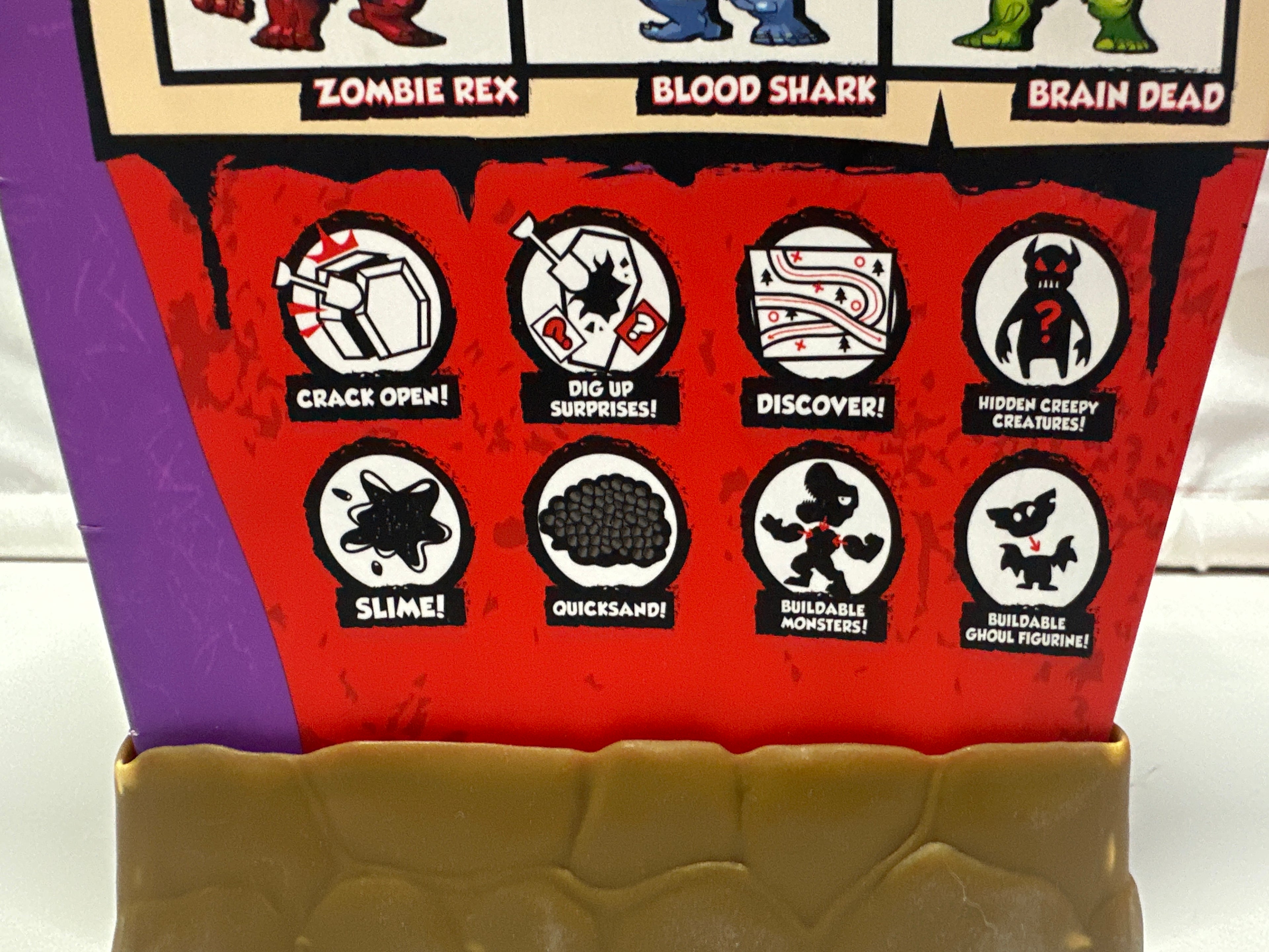 ZURU Smashers Horror House Monster Dig & Build Surprise Toy 35+ Pieces
