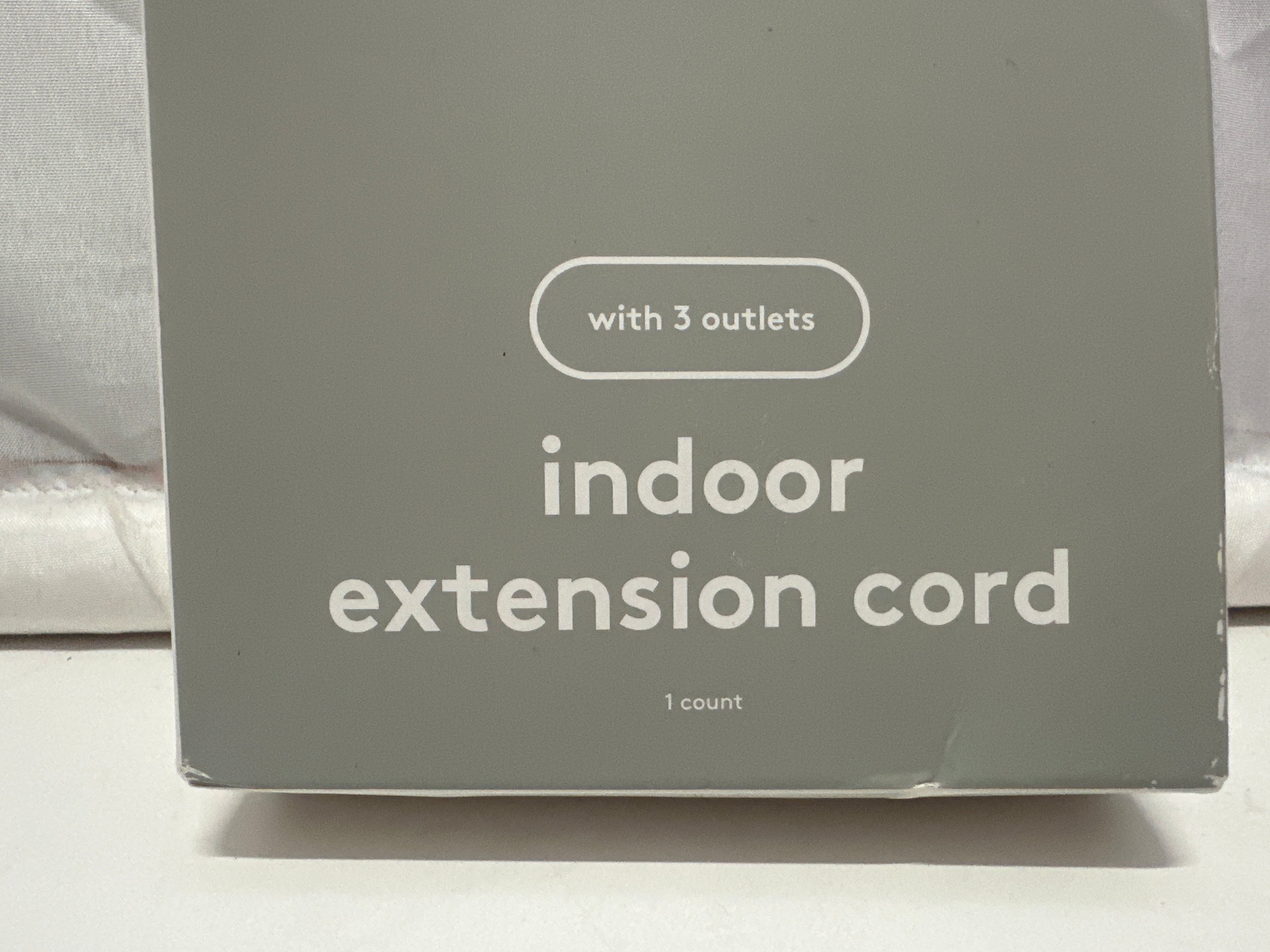 heyday 12ft Indoor Extension Cord 3 Outlet Black 16/3 13A 1625W