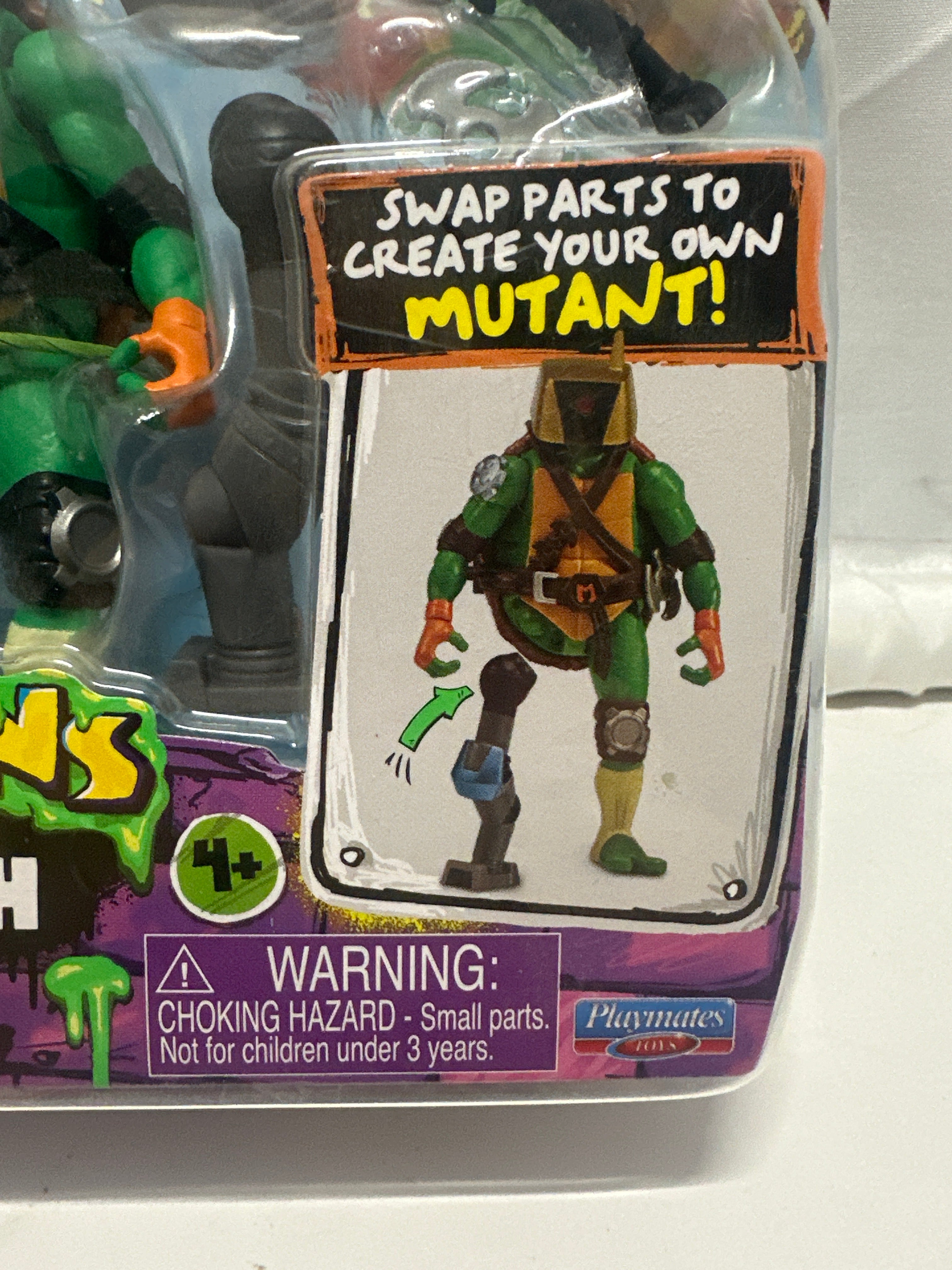 Teenage Mutant Ninja Turtles Mutations Mix 'N Match Michelangelo Figure 2024