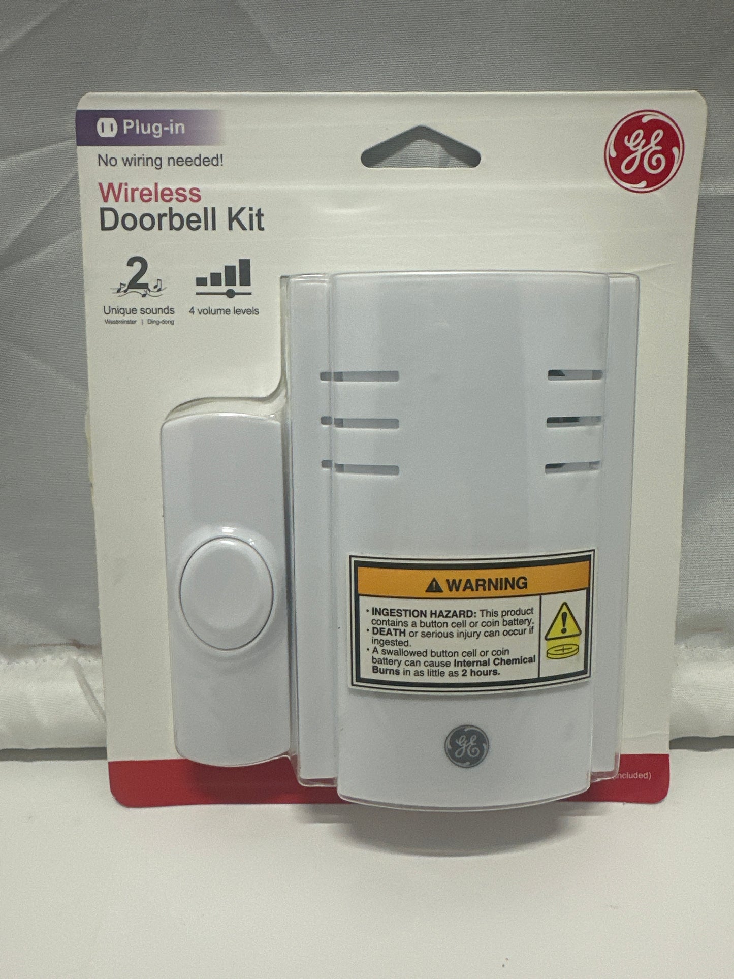 GE Wireless Plug-In Doorbell Kit 19298 White 150 Ft Range 2 Chimes New