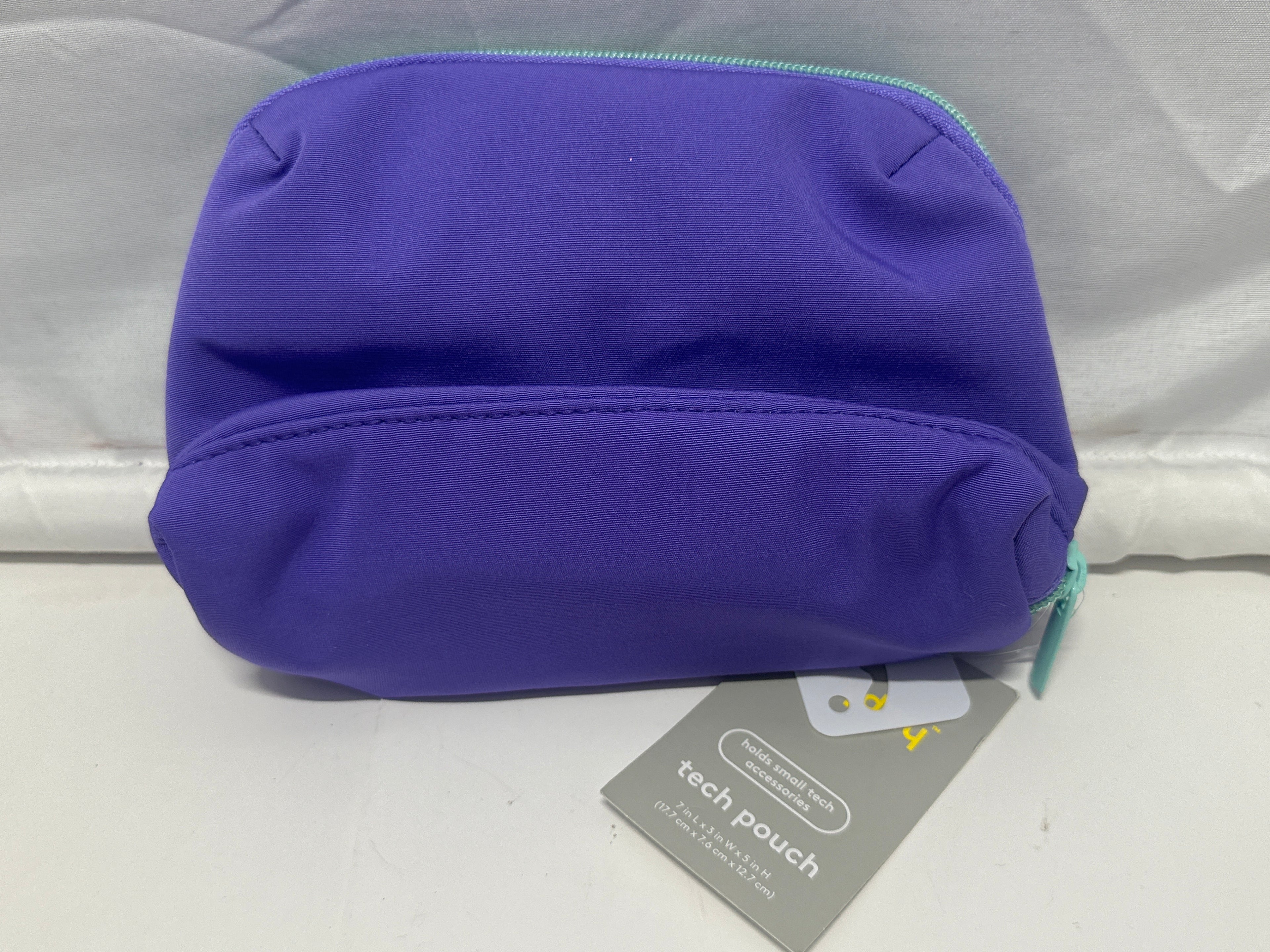 heyday VIBE Purple Tech Pouch Organizer Zip Case