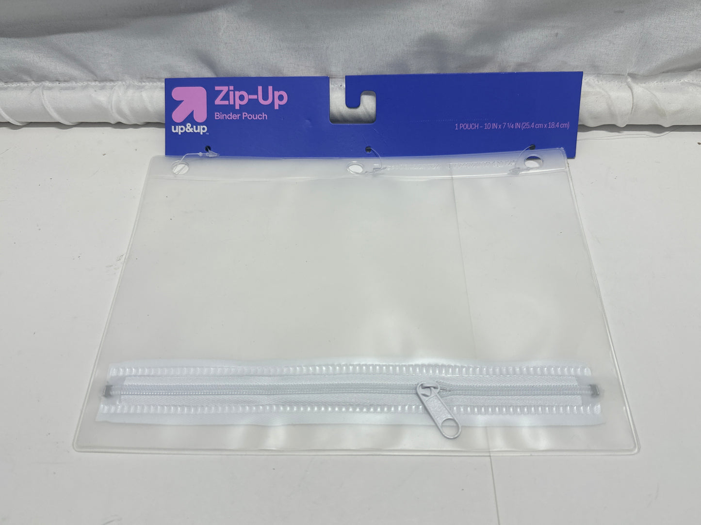 Up & Up Zip-Up Clear 3 Ring Binder Pouch 10 x 7.25 In