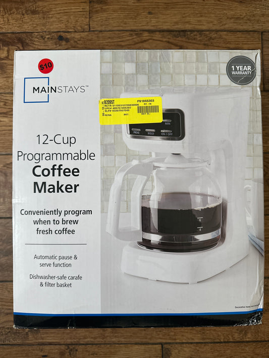 Mainstays Finish 12-Cup Programmable Coffee Maker, White used and cleaned