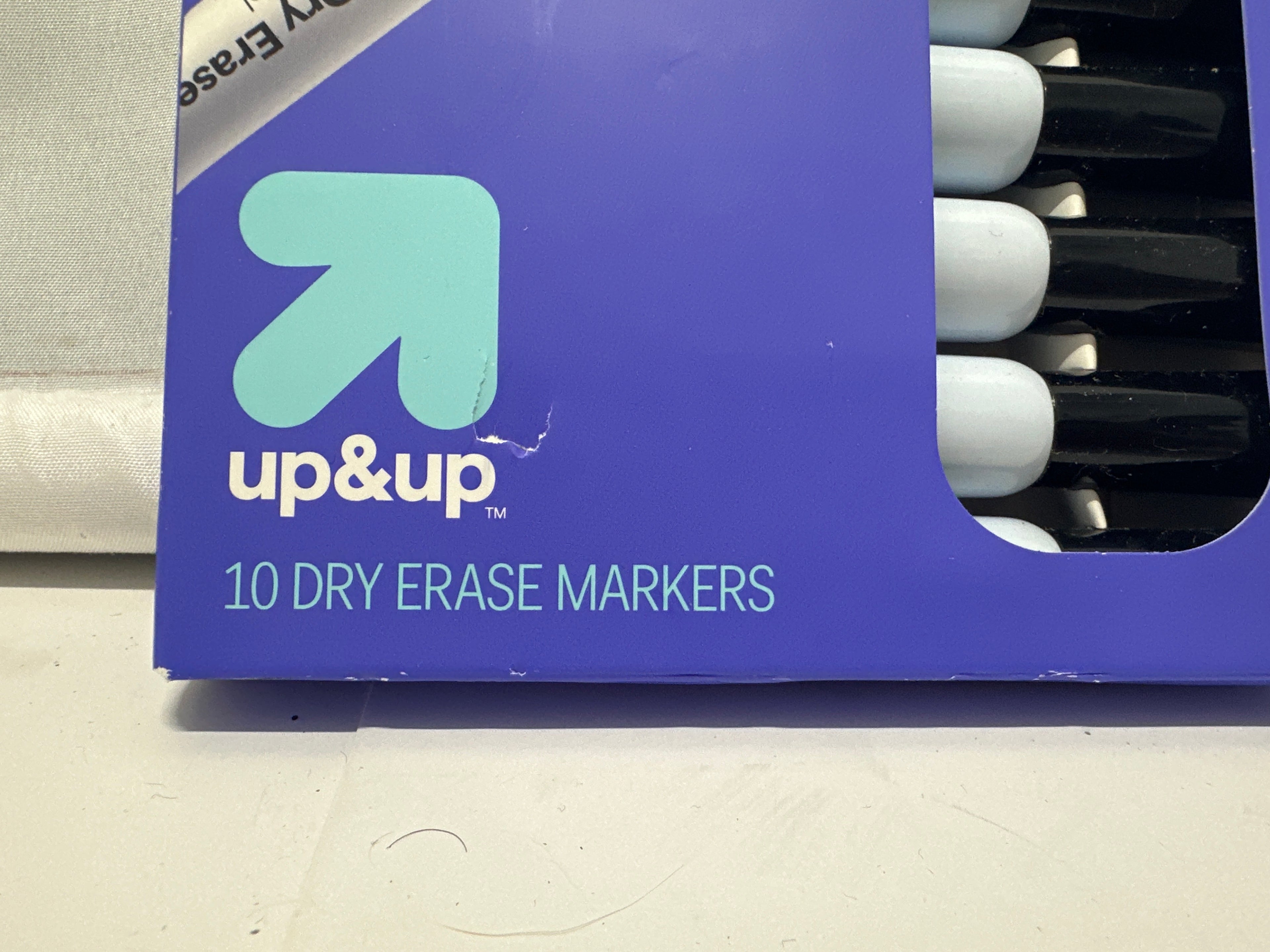 Up & Up Black Dry Erase Markers 10 Count Chisel Tip Low Odor Whiteboard Markers