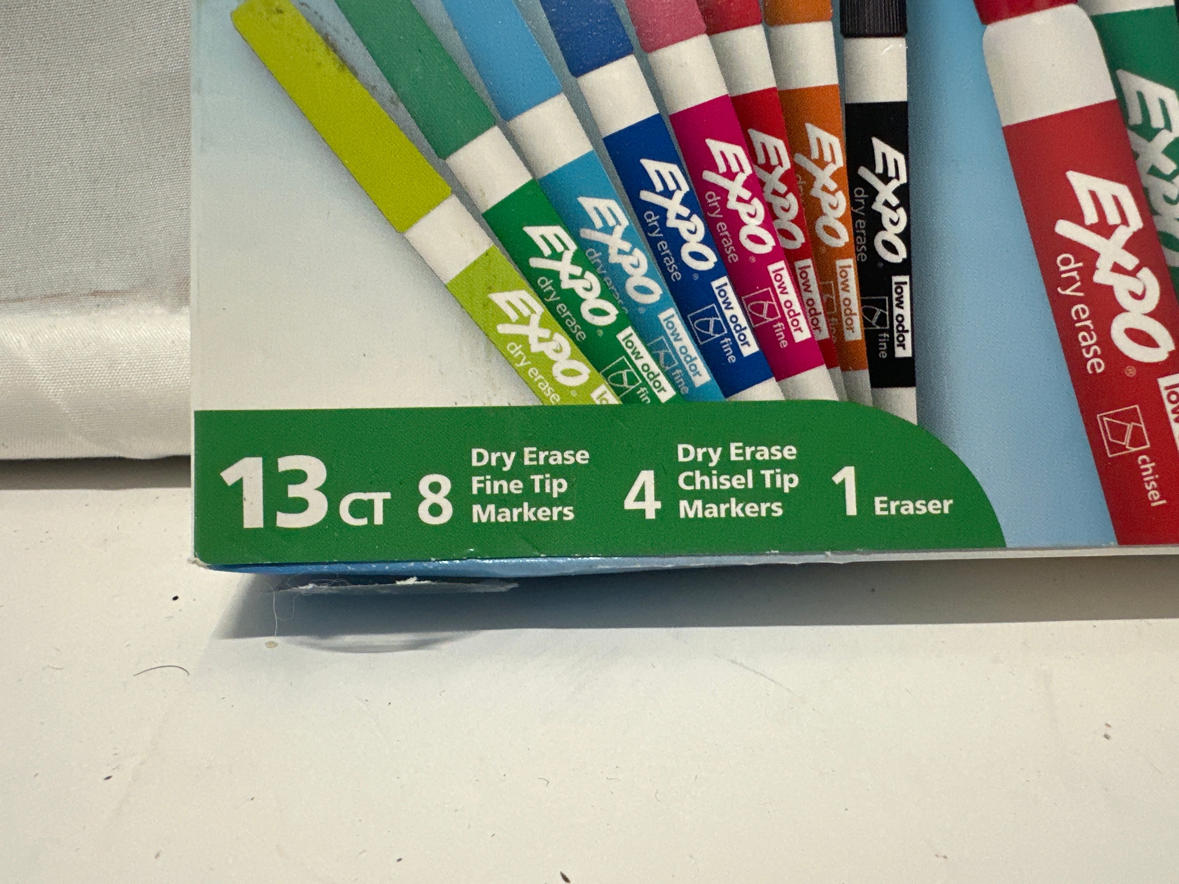 Expo 13 Count Dry Erase Marker Set 8 Fine Tip 4 Chisel Tip Markers with Eraser