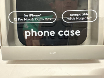 Heyday iPhone 12 Pro Max & 13 Pro Max Black Silicone MagSafe Case
