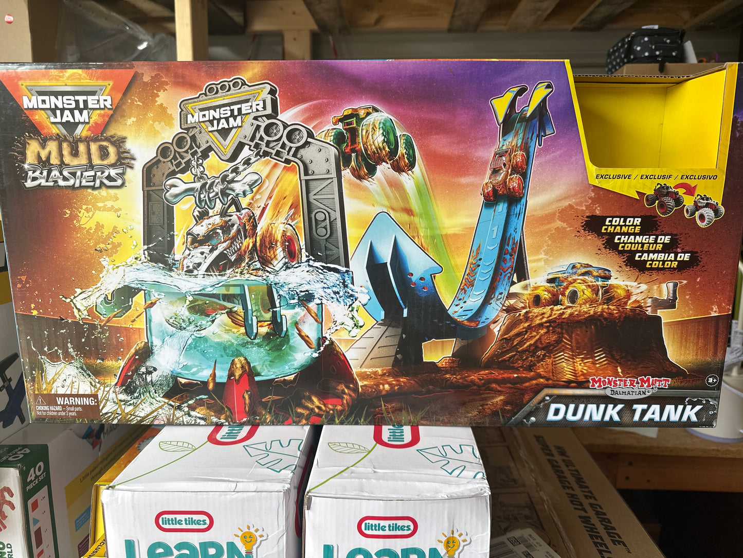 Monster Jam Mud Blasters Monster Mutt Dalmatian Dunk Tank Playset (Missing Monster Truck)