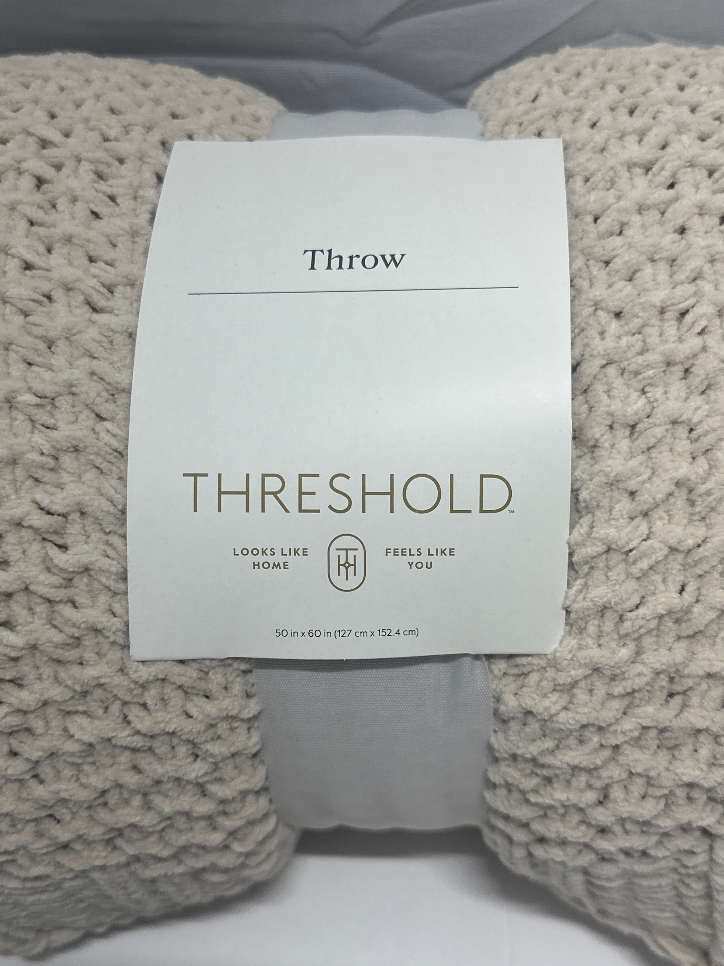 Threshold Chunky Knit Throw Blanket 50x60 Beige Soft Cozy Decorative Throw