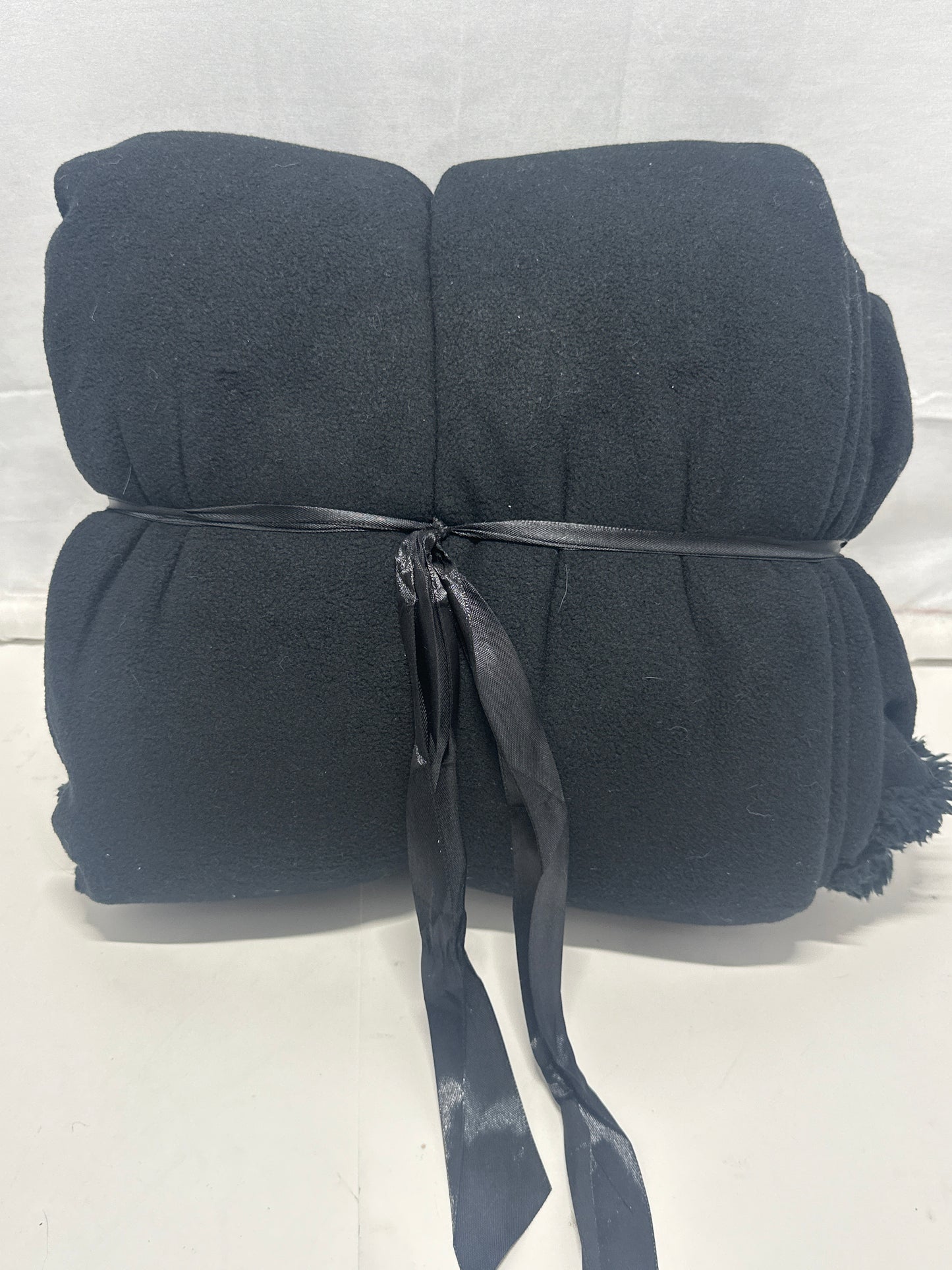 Catalonia Waterproof Blanket Black Fleece Throw Couch Travel Picnic Blanket