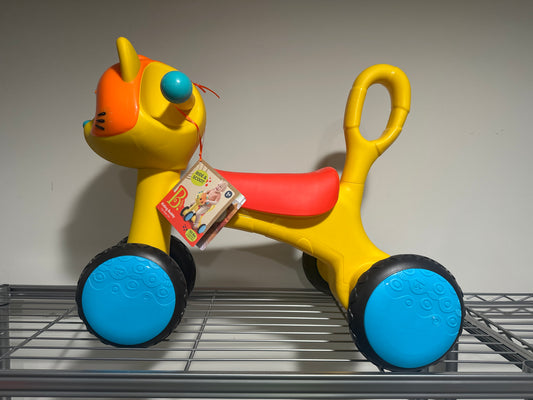 B. Toys Ride-On Toy – Riding Buddy Cat (Pedal Push)