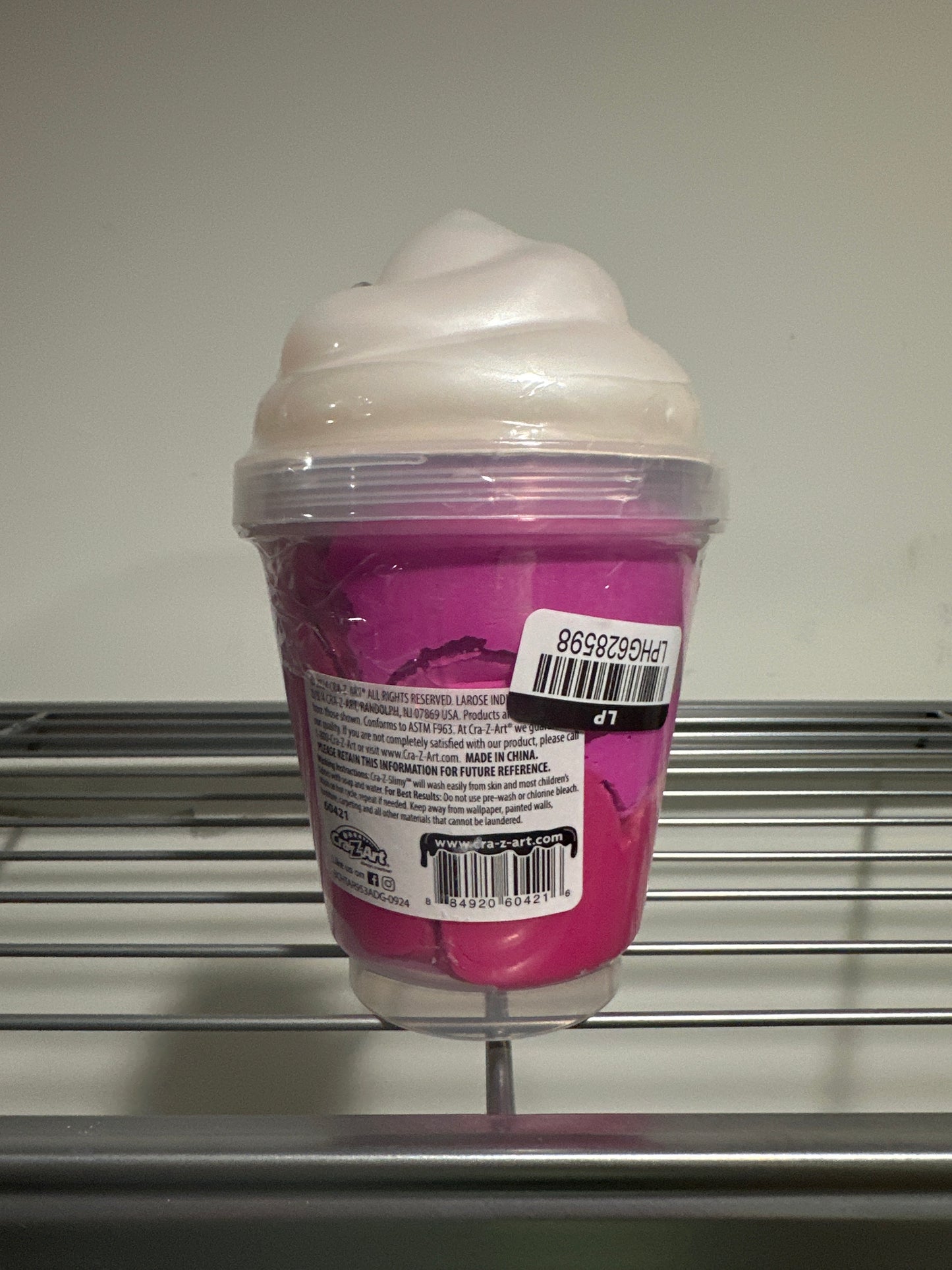 Cra-Z-Art Cra-Z-Slimy Smoothie Slime Cup – Scented Slime with Surprise Add-Ins