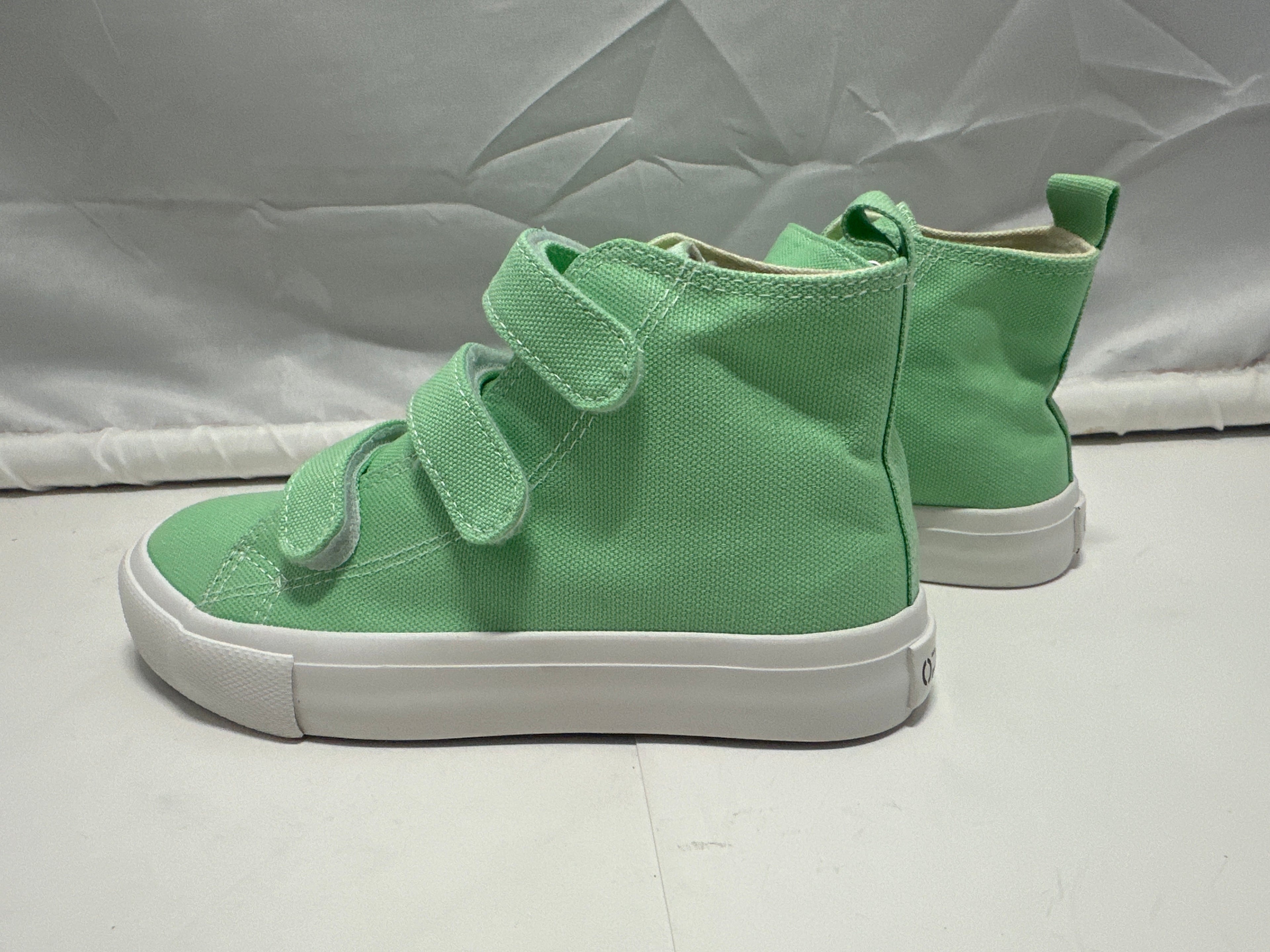 OPOEE Kids Canvas Sneakers Hook & Loop Shoes Mint US 1 (EU 32)