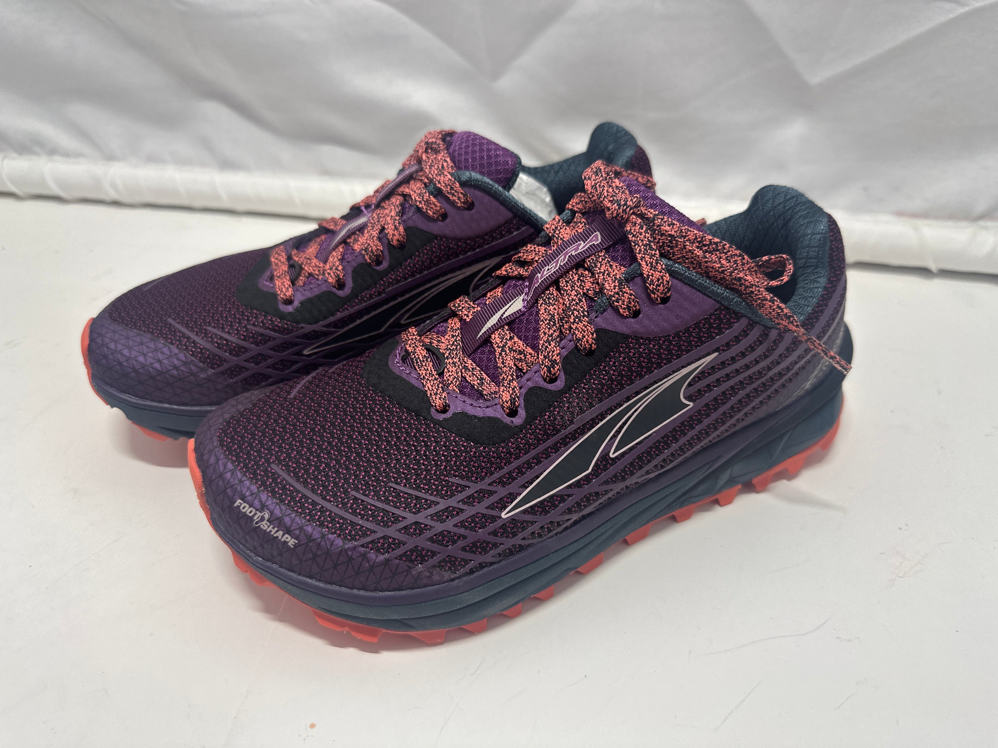 Altra Timp 2 Women's Trail Running Shoes Plum Coral Size 5.5 US