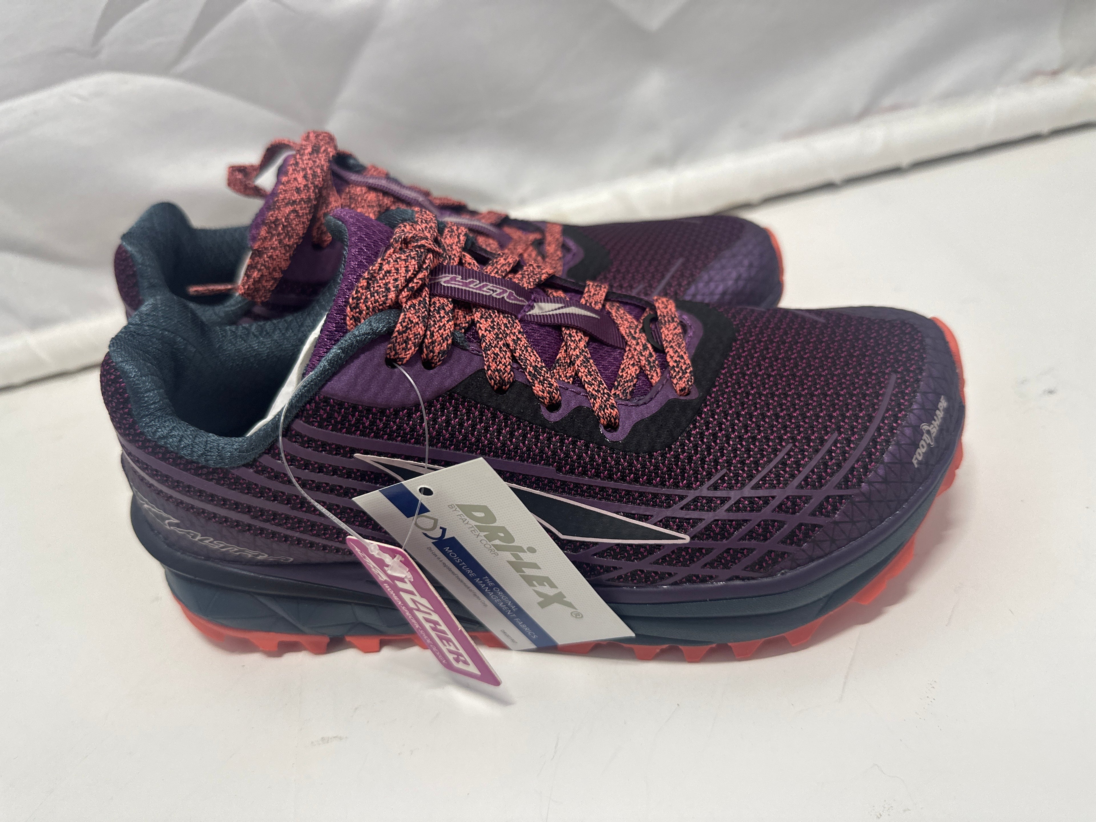 Altra Timp 2 Women's Trail Running Shoes Plum Coral Size 5.5 US