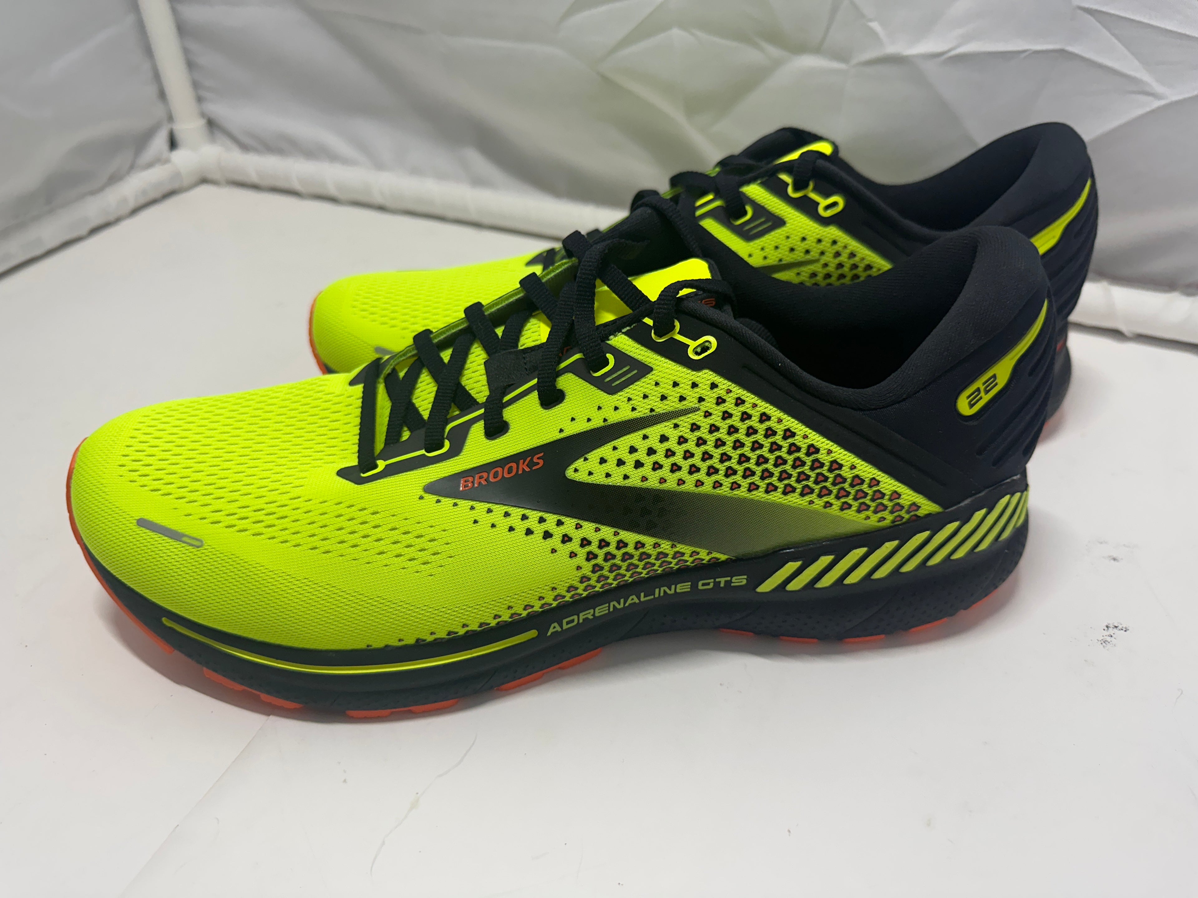 Brooks Adrenaline GTS 22 Men's Running Shoes Nightlife Black US 15 Medium D