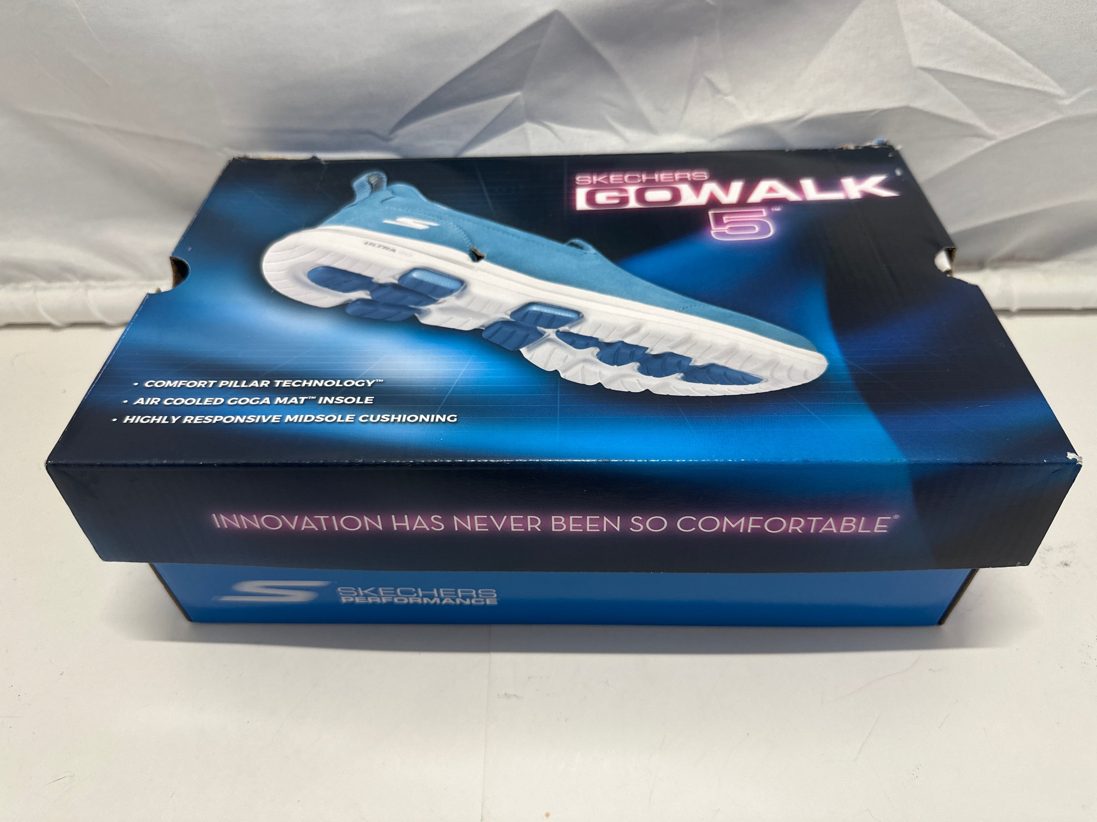 Skechers GOwalk 5 Prized Slip On Shoes Women's 9.5 Black Aqua New