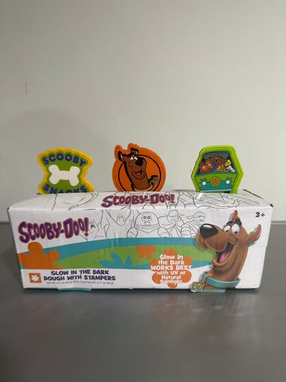 SCOOBY-DOO! Glow in the Dark Dough + Stampers – Halloween 2025 Edition