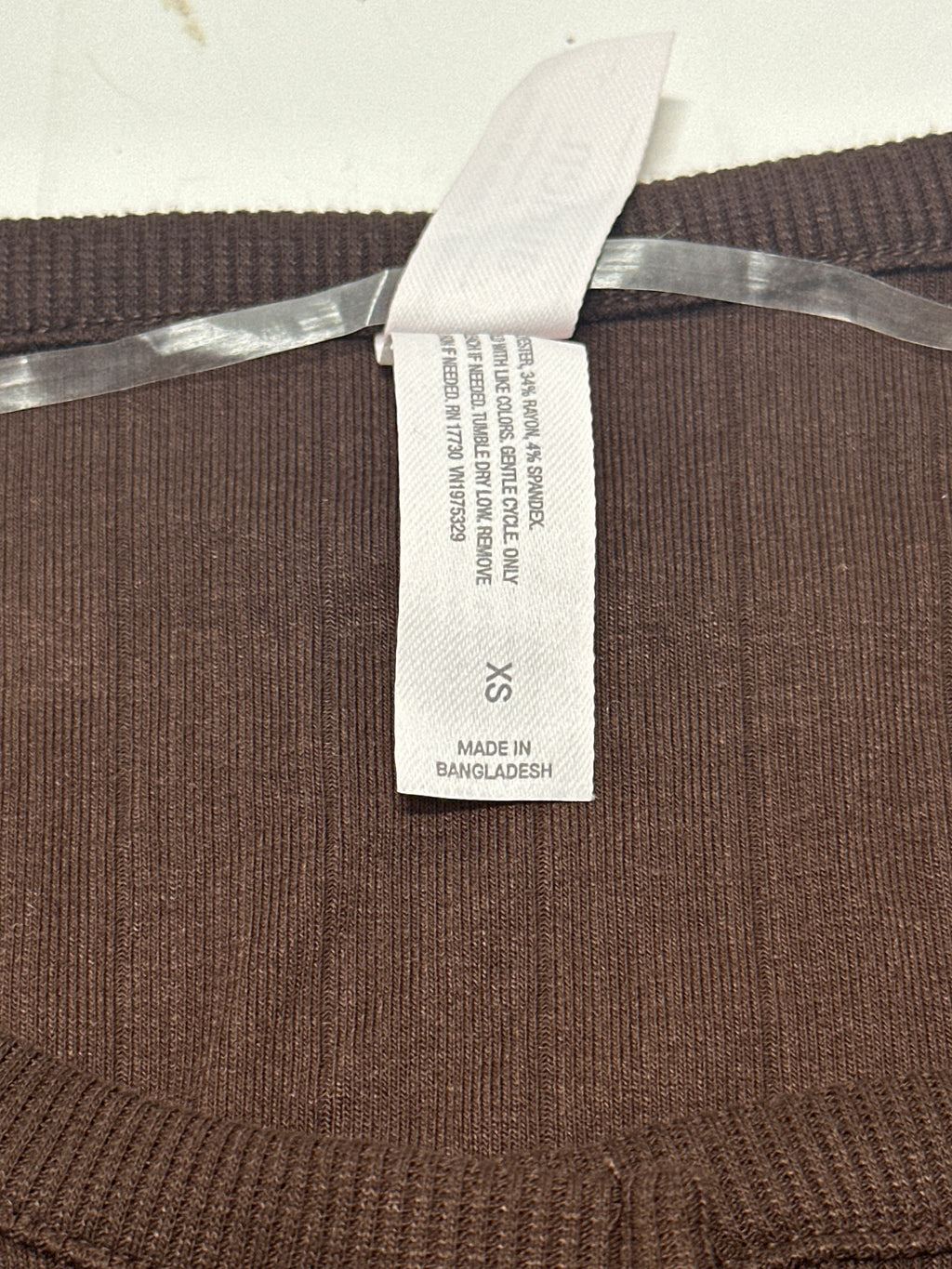 Auden women's brown ribbed Henley sleepwear top size XS detail