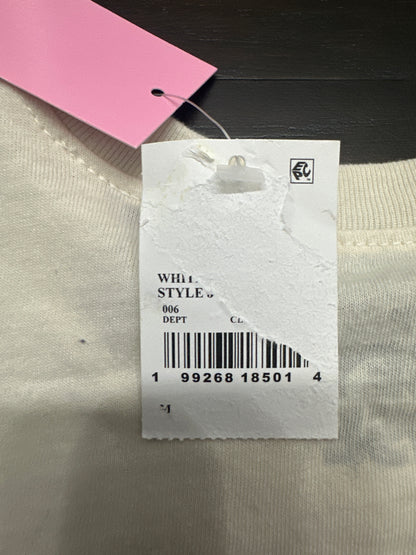 Disney™ Mickey Mouse Graphic T-Shirt – Women's Medium