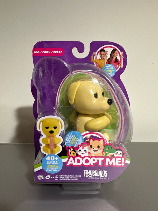 Fingerlings® Adopt Me! Interactive Dog Figure