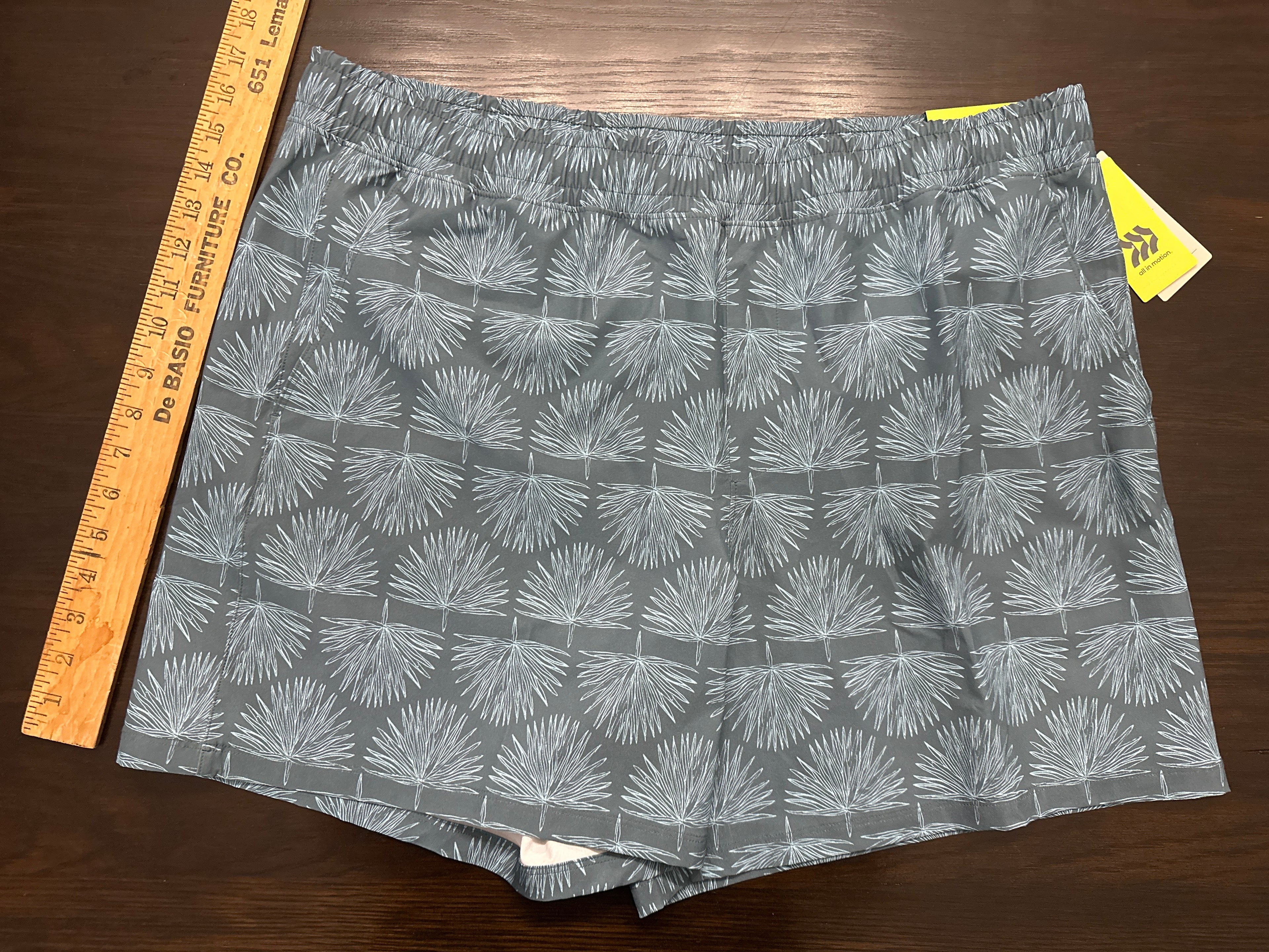 All in Motion Men’s Hybrid Shorts 6" Inseam Size XL