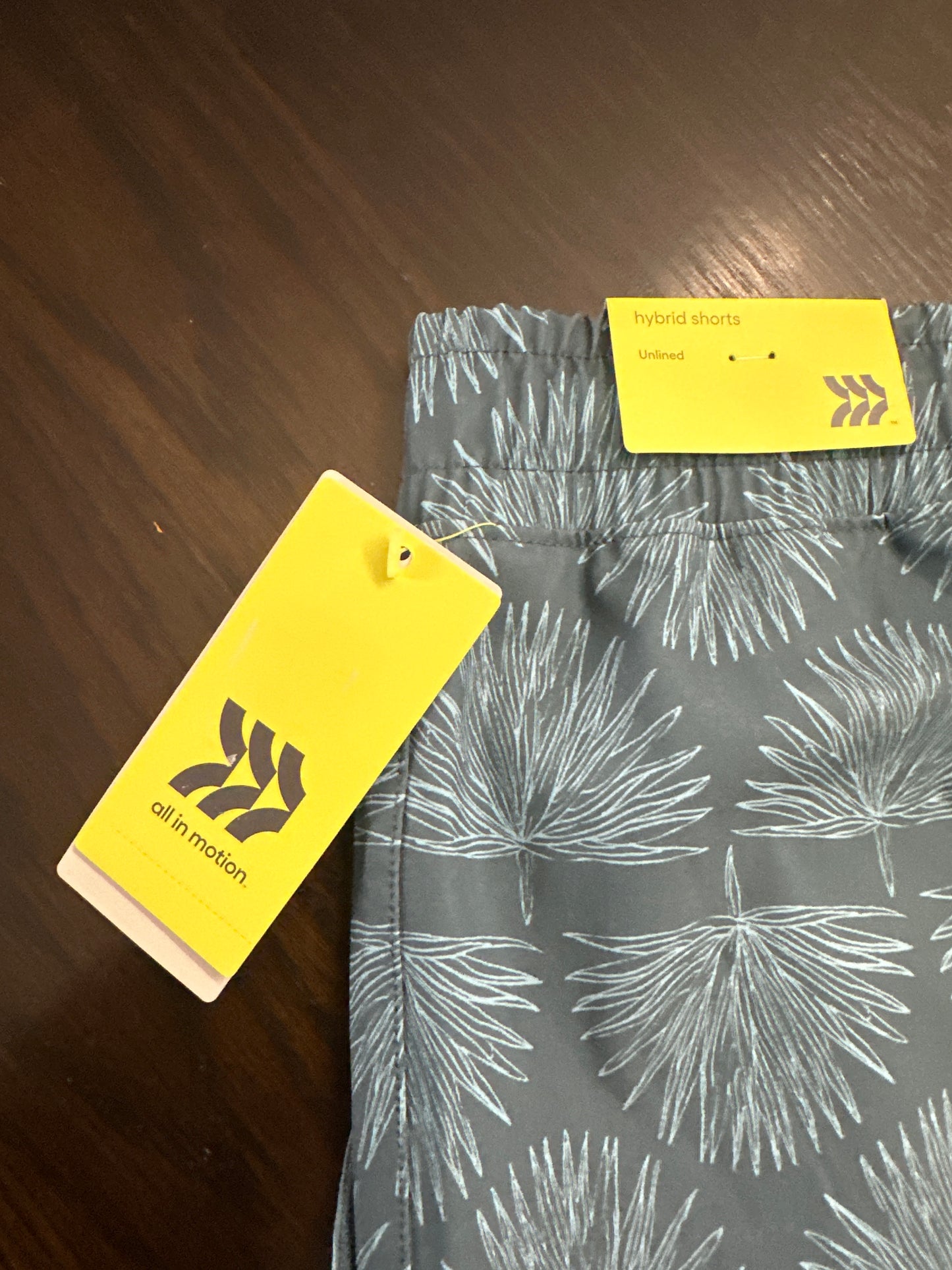 All in Motion™ Men’s Hybrid Shorts – 6" Inseam (Size XL)