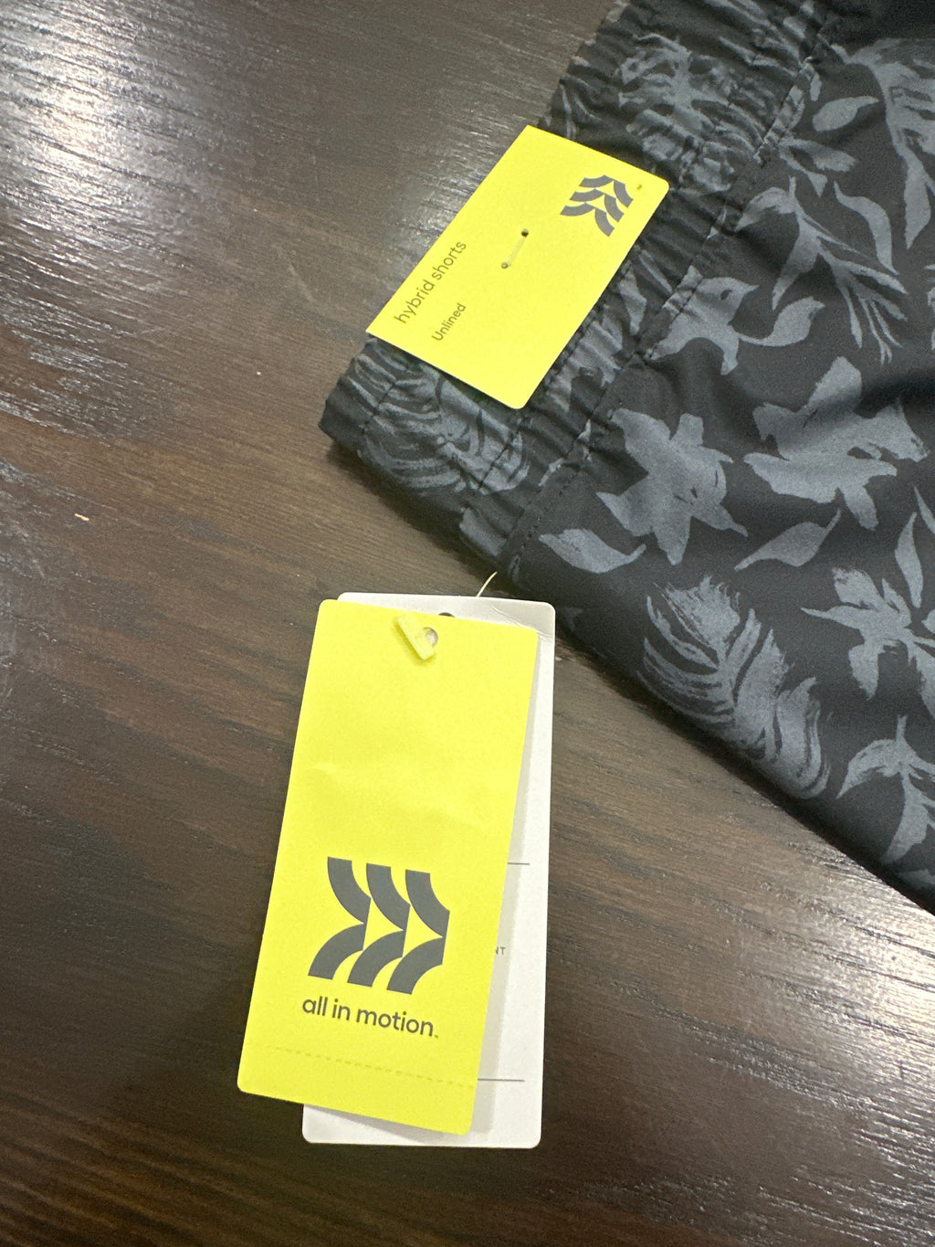 All in Motion Men’s Hybrid Shorts 6" Inseam Size Large