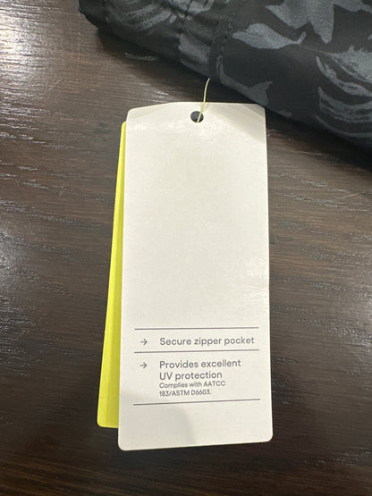 All in Motion™ Men’s Hybrid Shorts – 6" Inseam (Size Large)