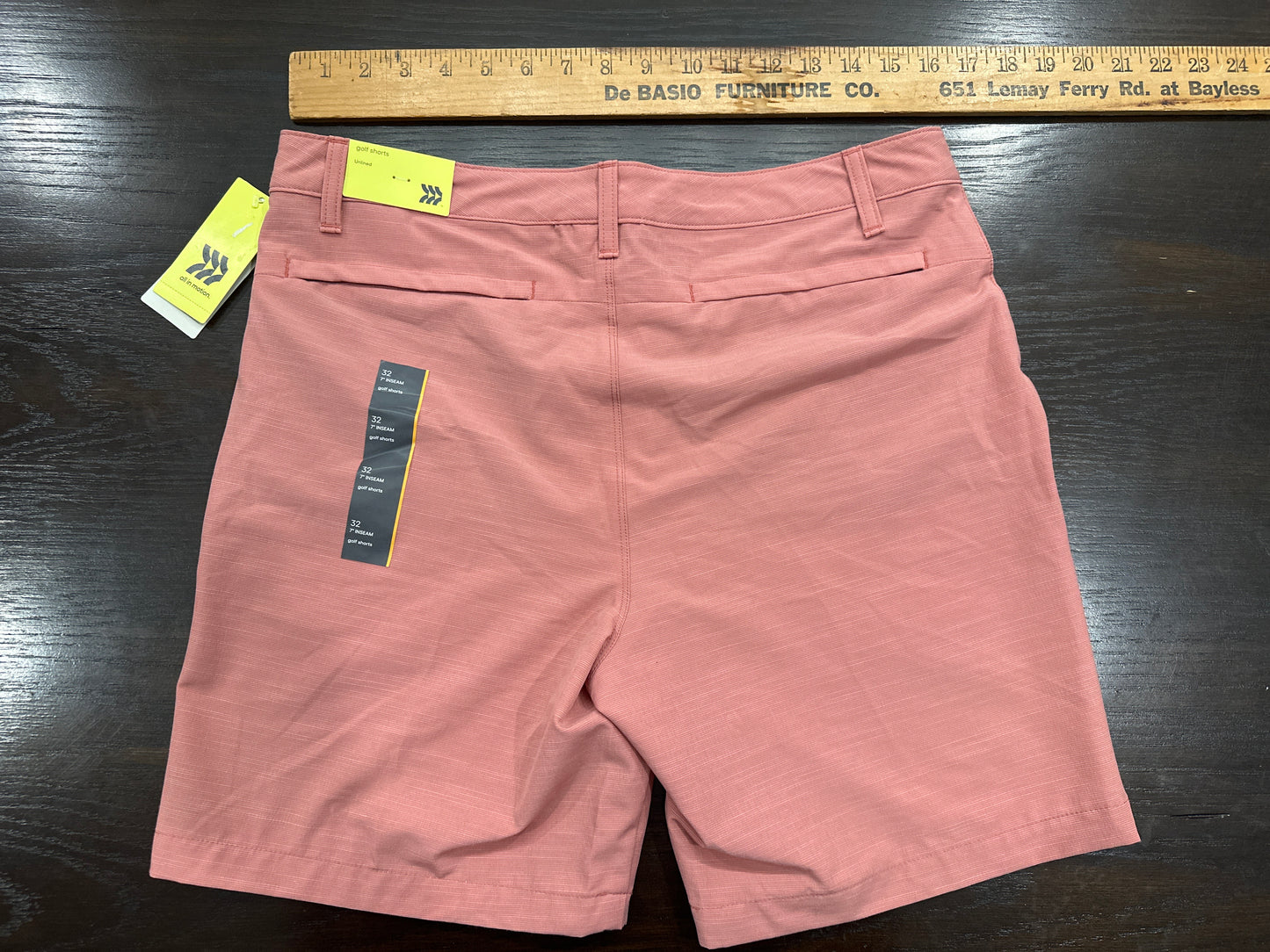 All in Motion™ Men’s Golf Shorts – 7" Inseam (Size 32), Sand / muted coral tone