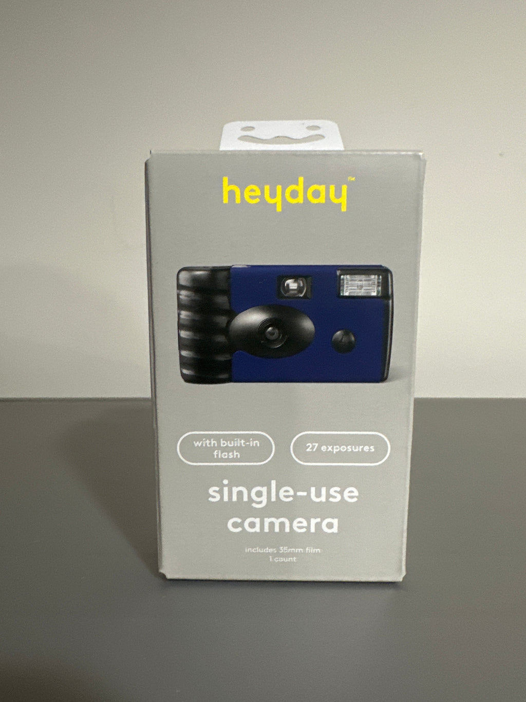 Heyday Single-Use Camera Blue with Flash – 35mm Film (27 Exposures)