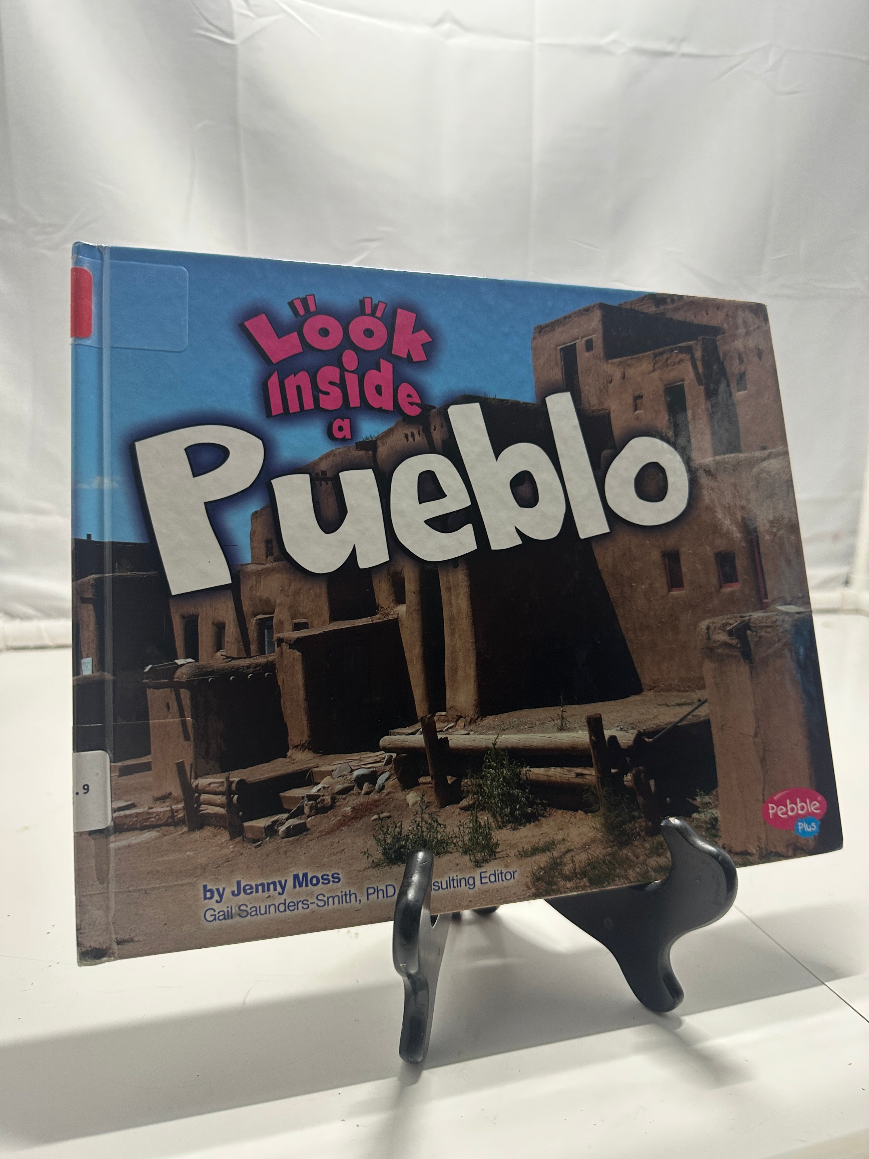Look Inside a Pueblo by Jenny Moss Hardcover Children