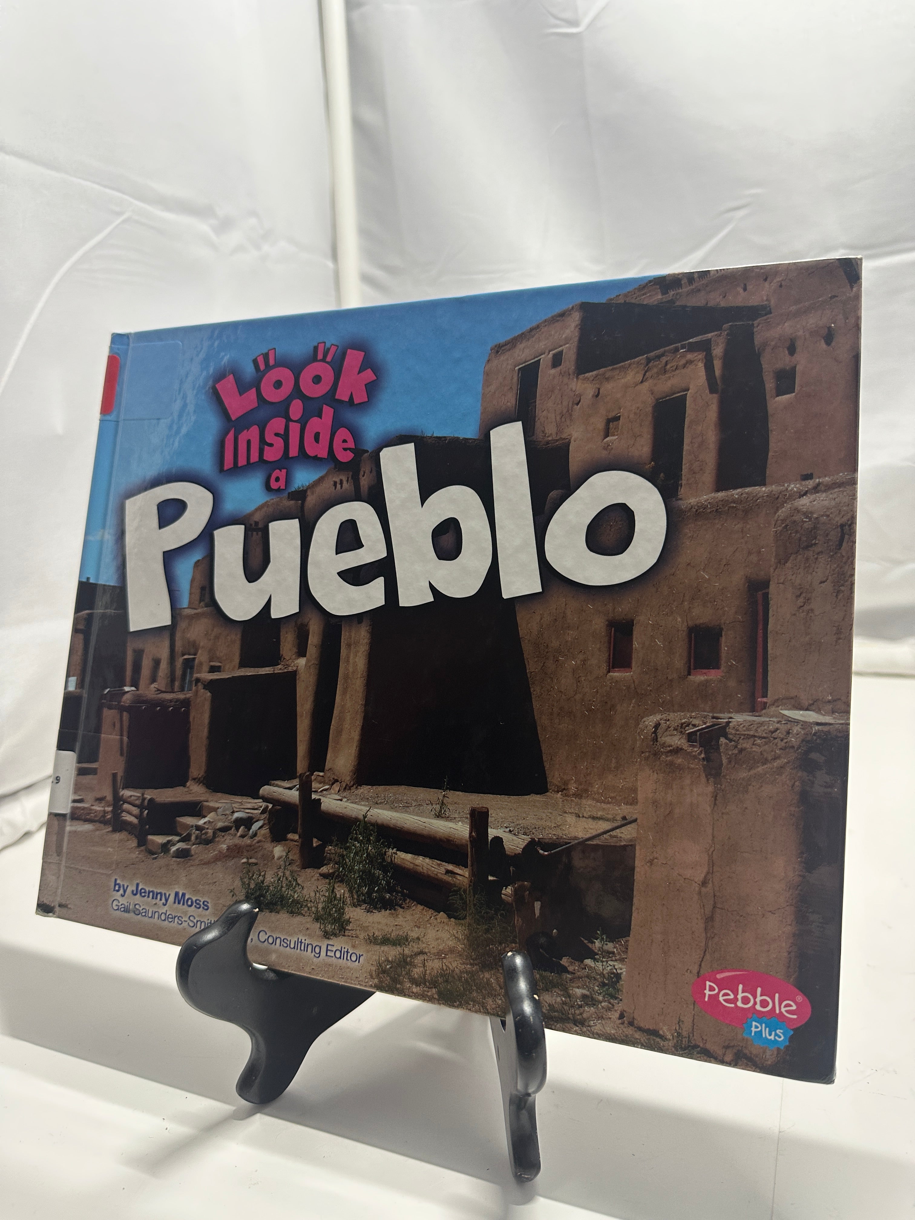 Look Inside a Pueblo by Jenny Moss Hardcover Children