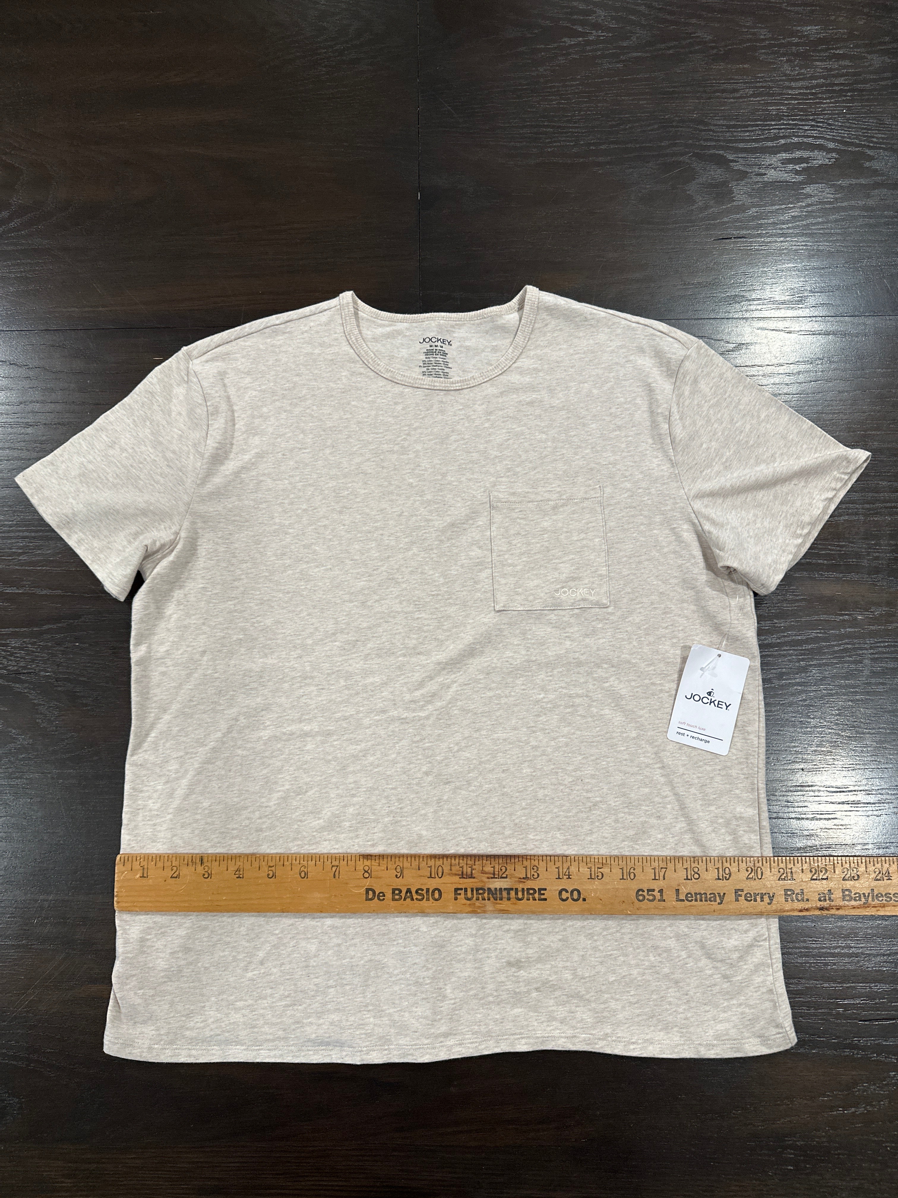 Jockey® Men’s Soft Touch Luxe Pocket T-Shirt – Heather Oatmeal (Size M)