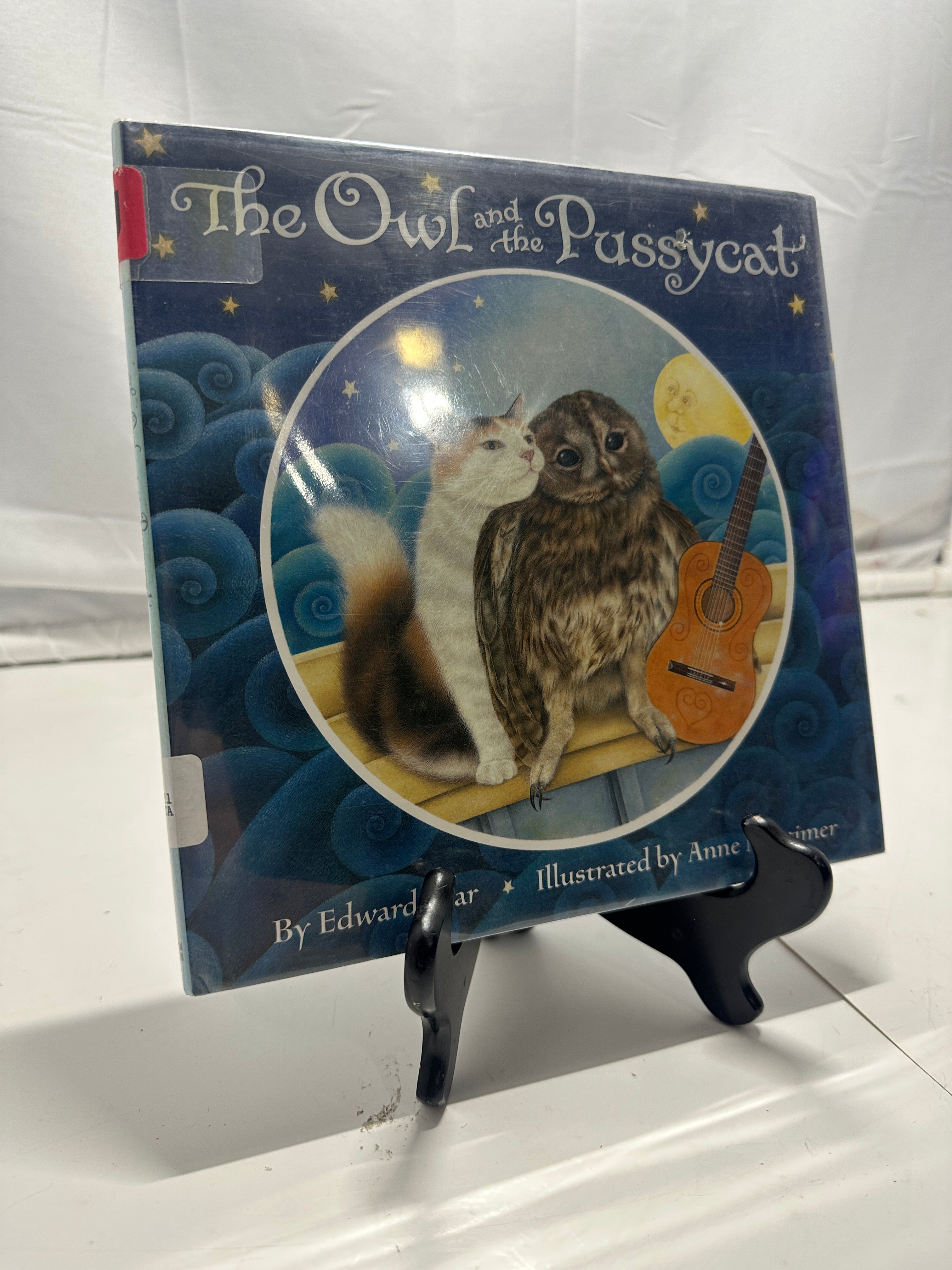 The Owl and the Pussycat by Edward Lear Hardcover