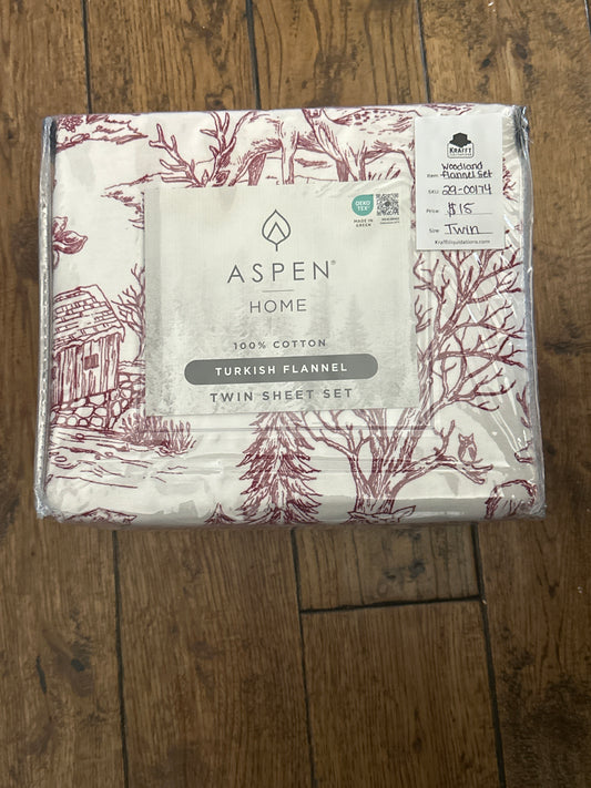 ASPEN Made In Turkey Woodland Toile Flannel Sheet Set