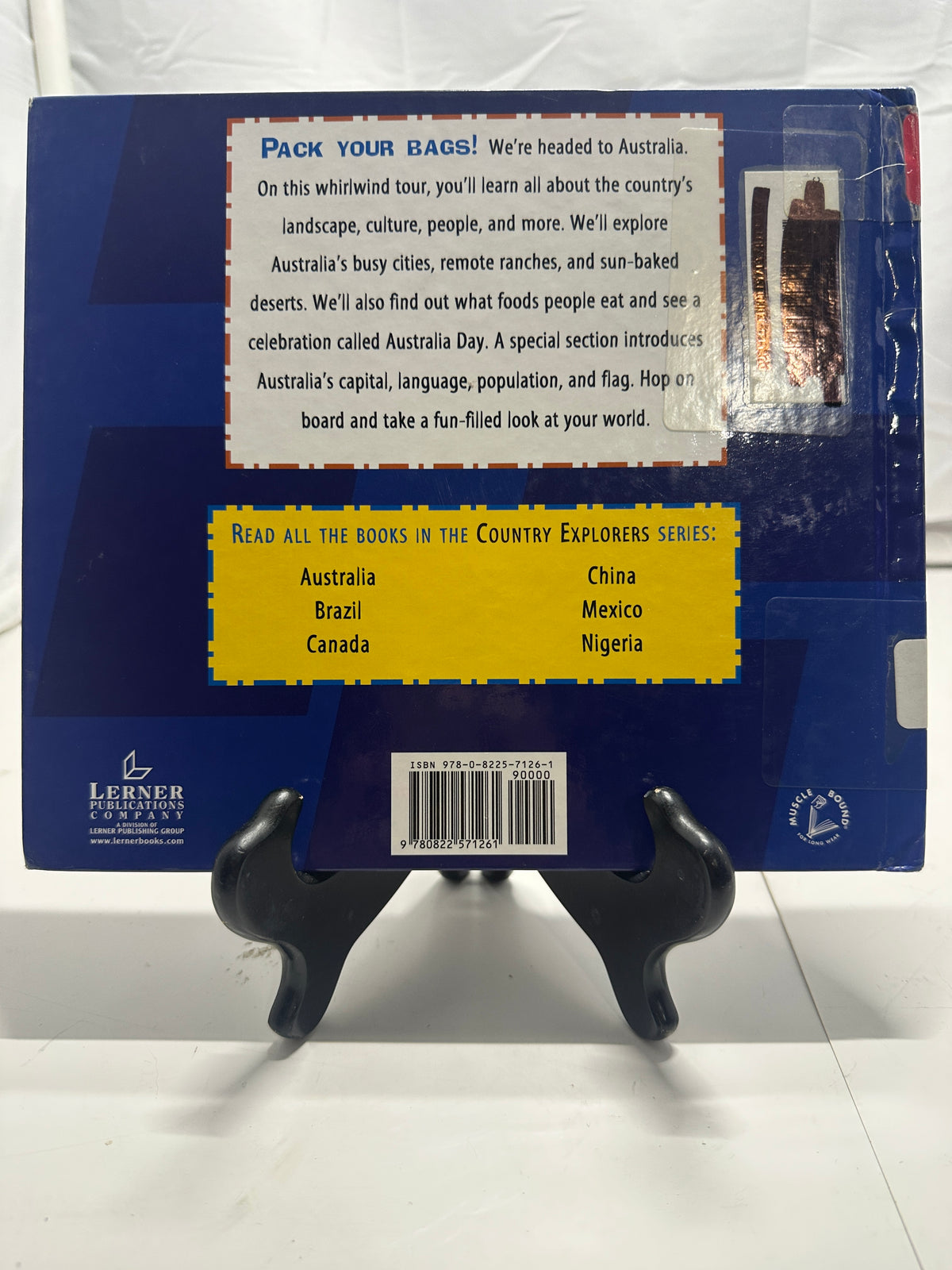 Australia by Sean McCollum Hardcover