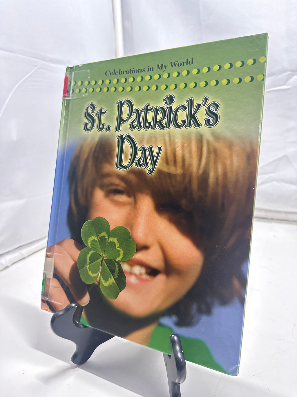 St. Patrick's Day by Molly Aloian Hardcover