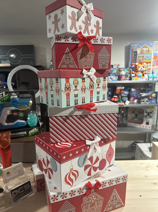 7 Red Gingerbread boxes